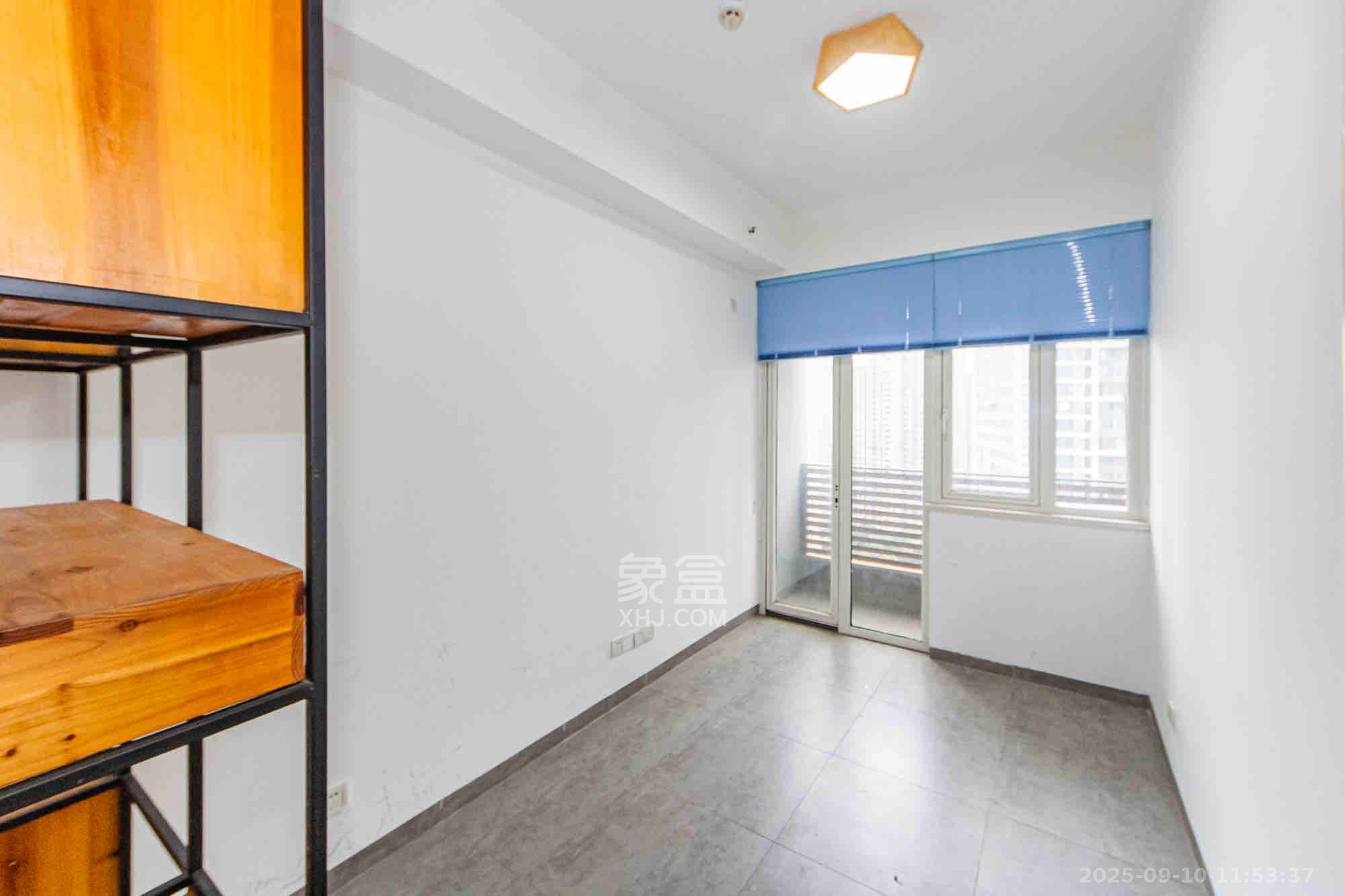 北辰三角洲B1E1区  3室2厅1卫    5500.0元/月室内图