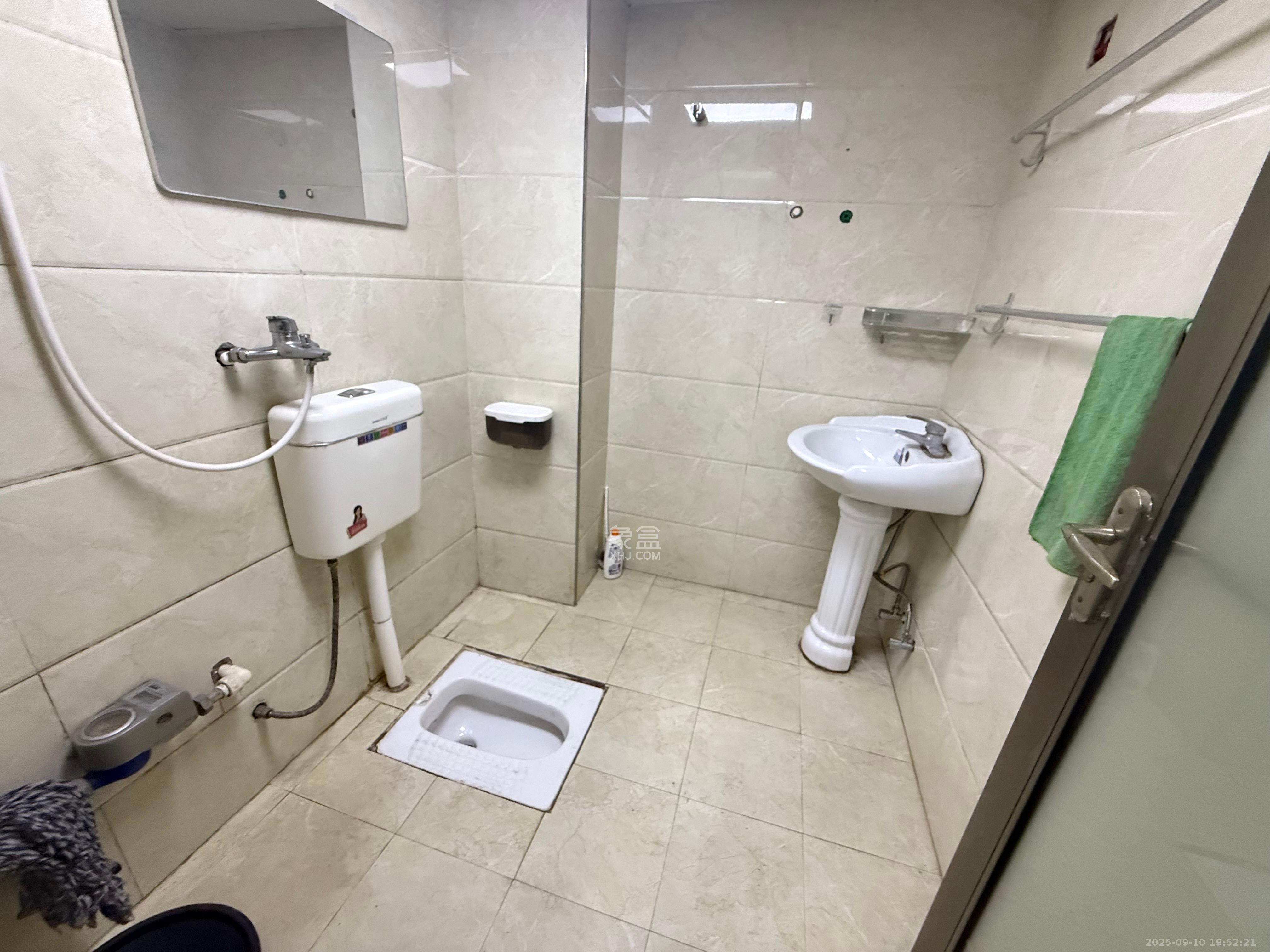 芙蓉明珠   50.0㎡      1800.0元/月室内图