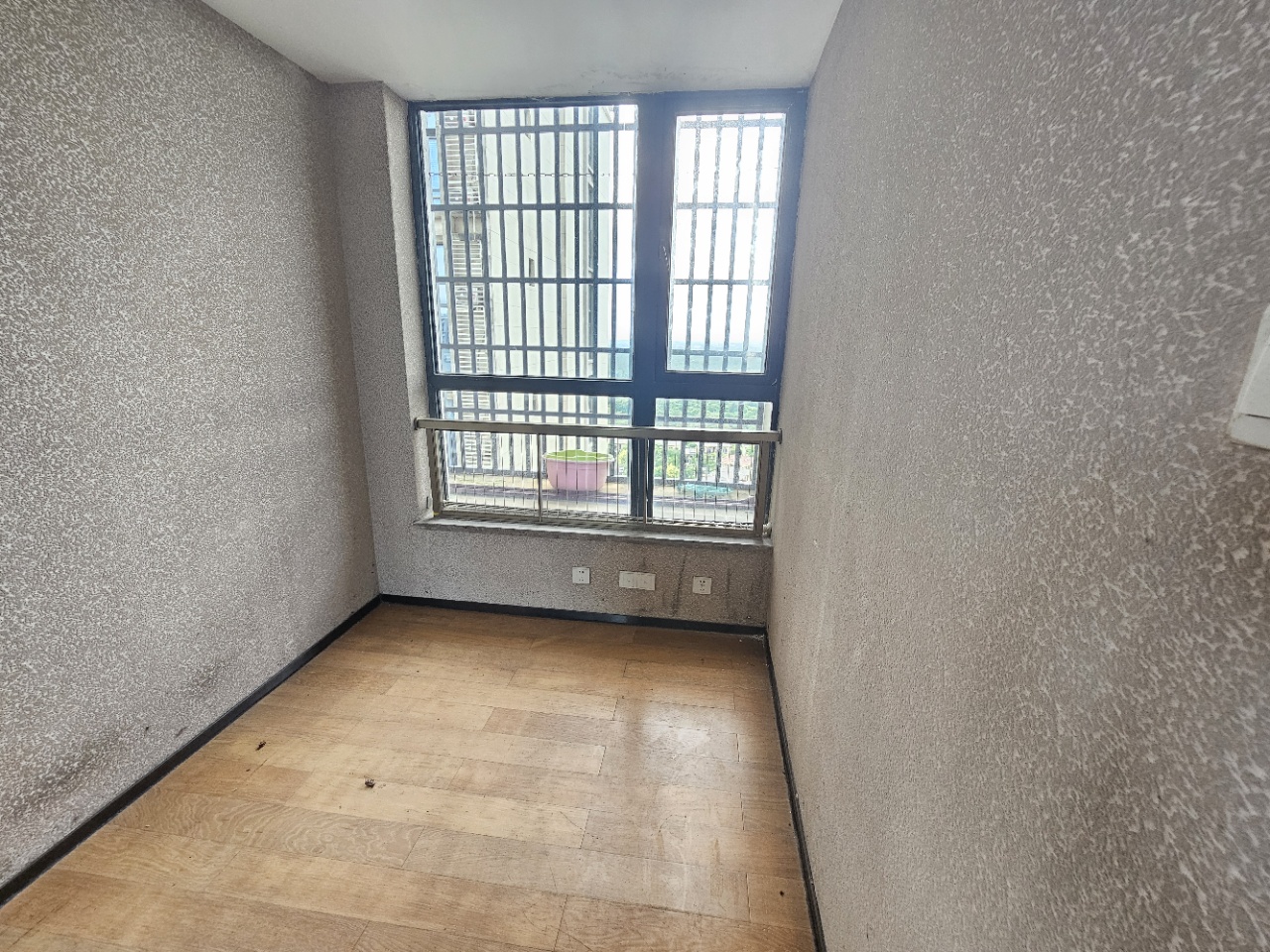 恒大海口文化旅游城 2室1厅1卫 1700.0元/月 恒大海口文化旅游城 2室1厅1卫 1700.0元/月室内图