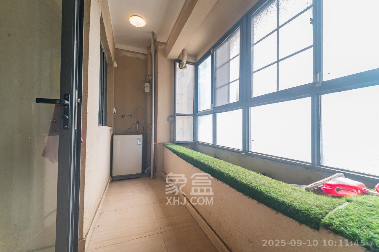 碧桂园威尼斯城  3室2厅1卫    2200.0元/月 碧桂园威尼斯城  3室2厅1卫    2200.0元/月室内图