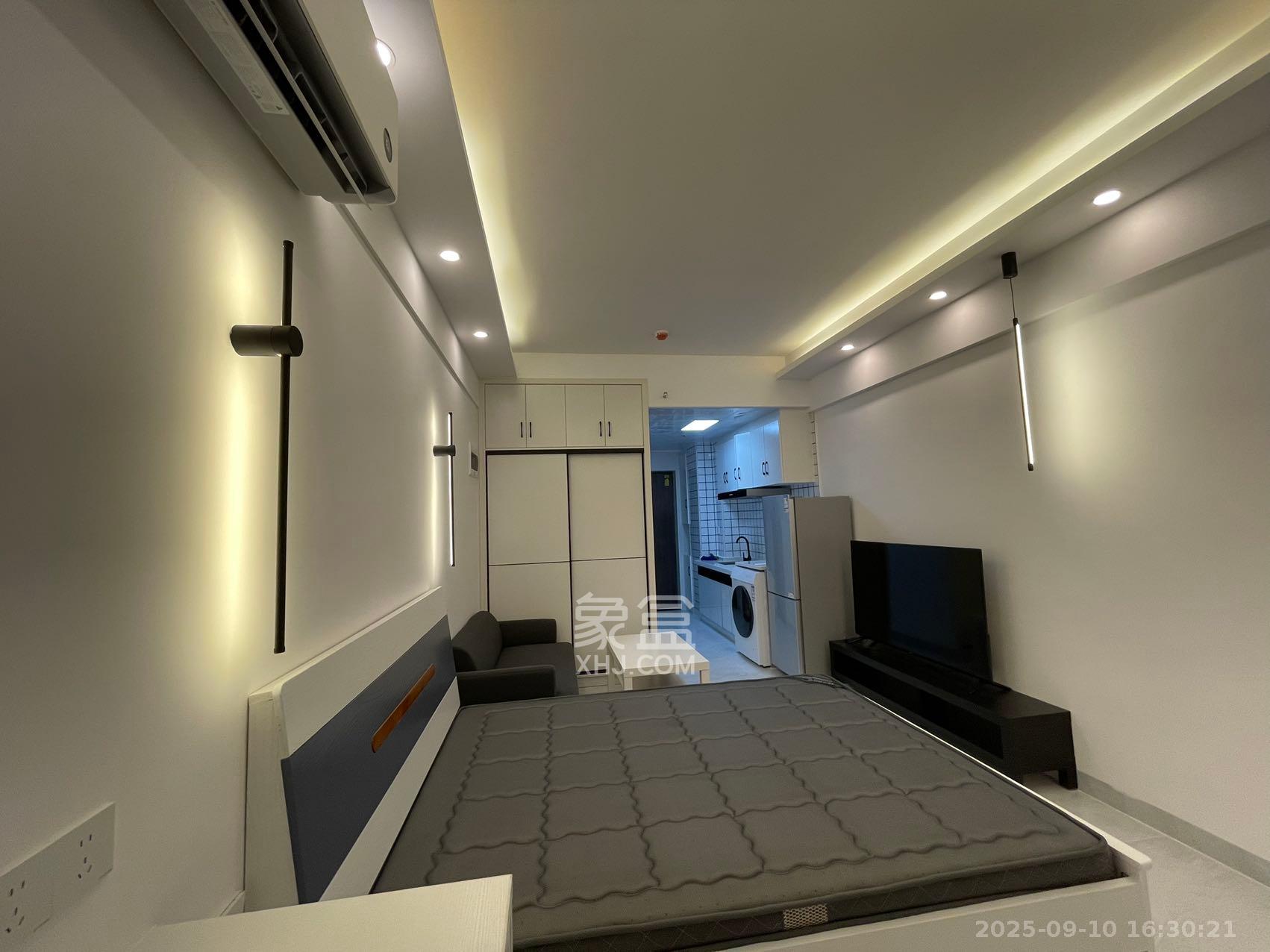 龙湖湘江星座(祺鑫星座公寓) 1室1厅1卫 1750.0元/月 龙湖湘江星座(祺鑫星座公寓) 1室1厅1卫 1750.0元/月室内图