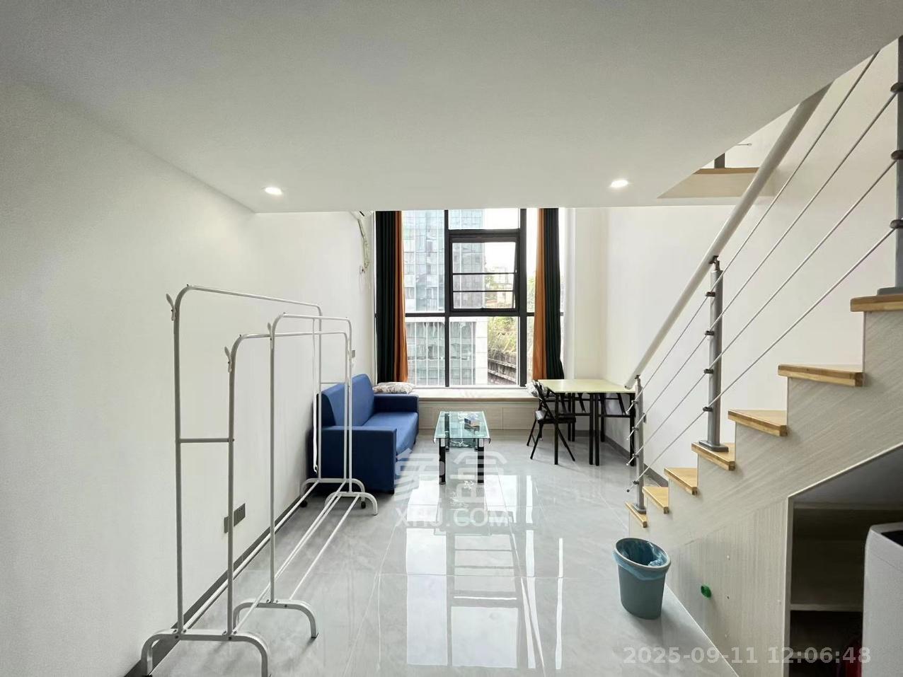 裕天国际商汇中心 1室1厅1卫 1500.0元/月 裕天国际商汇中心 1室1厅1卫 1500.0元/月室内图