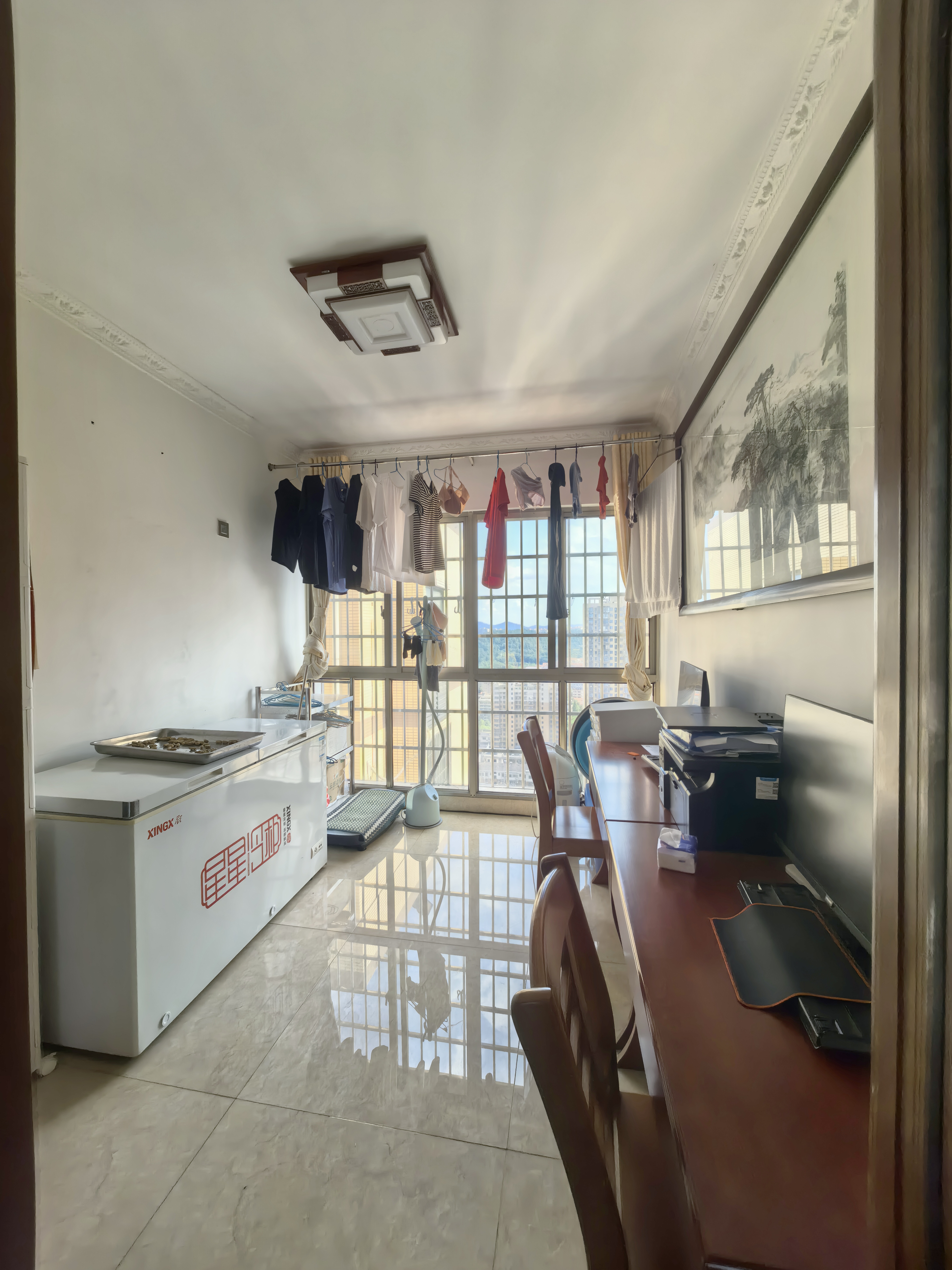 上尚城 5室2厅2卫 102.8万 上尚城 5室2厅2卫 102.8万客厅