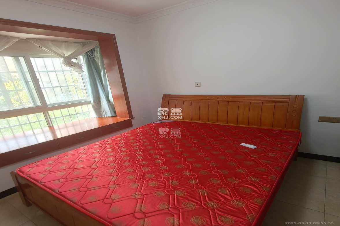 和润园一、二期 2室0厅0卫 1800.0元/月 和润园一、二期 2室0厅0卫 1800.0元/月室内图