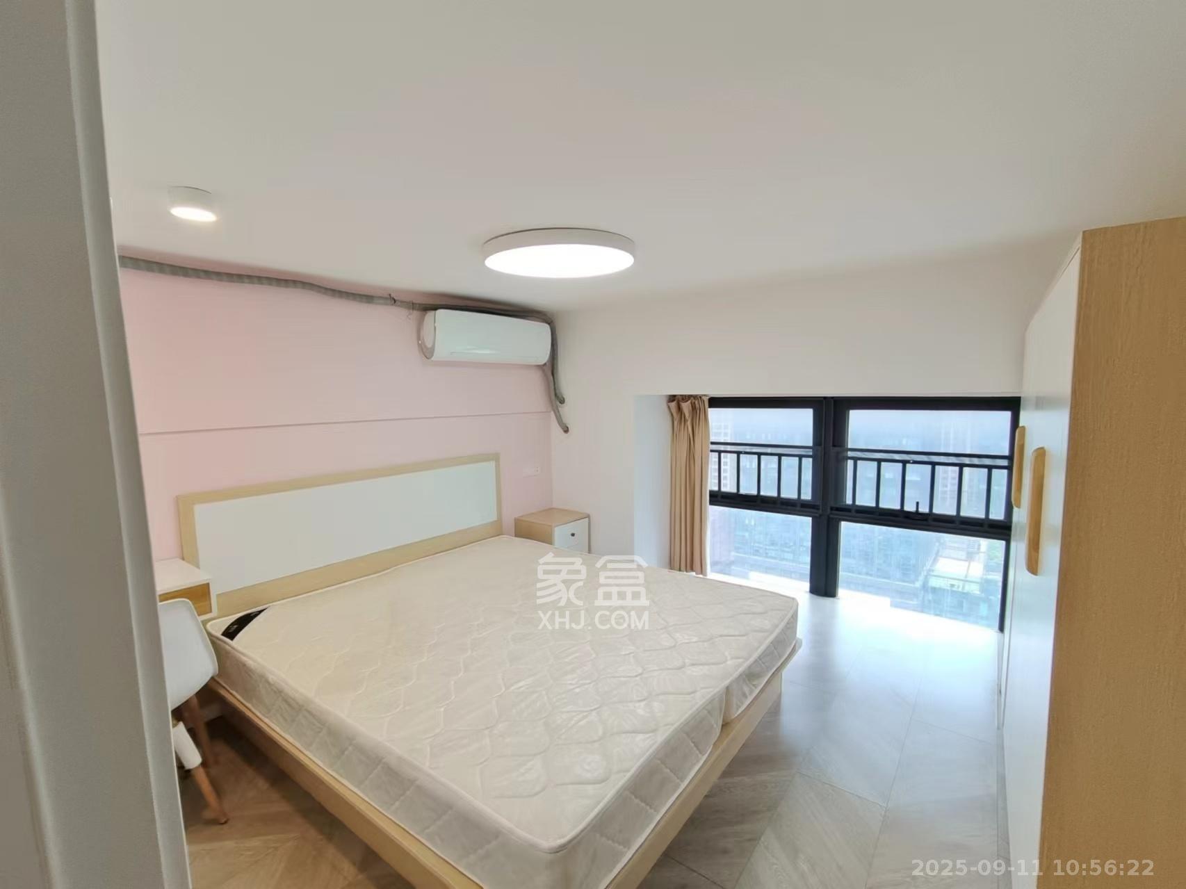 龙湖新壹城 2室2厅1卫 2500.0元/月 龙湖新壹城 2室2厅1卫 2500.0元/月室内图