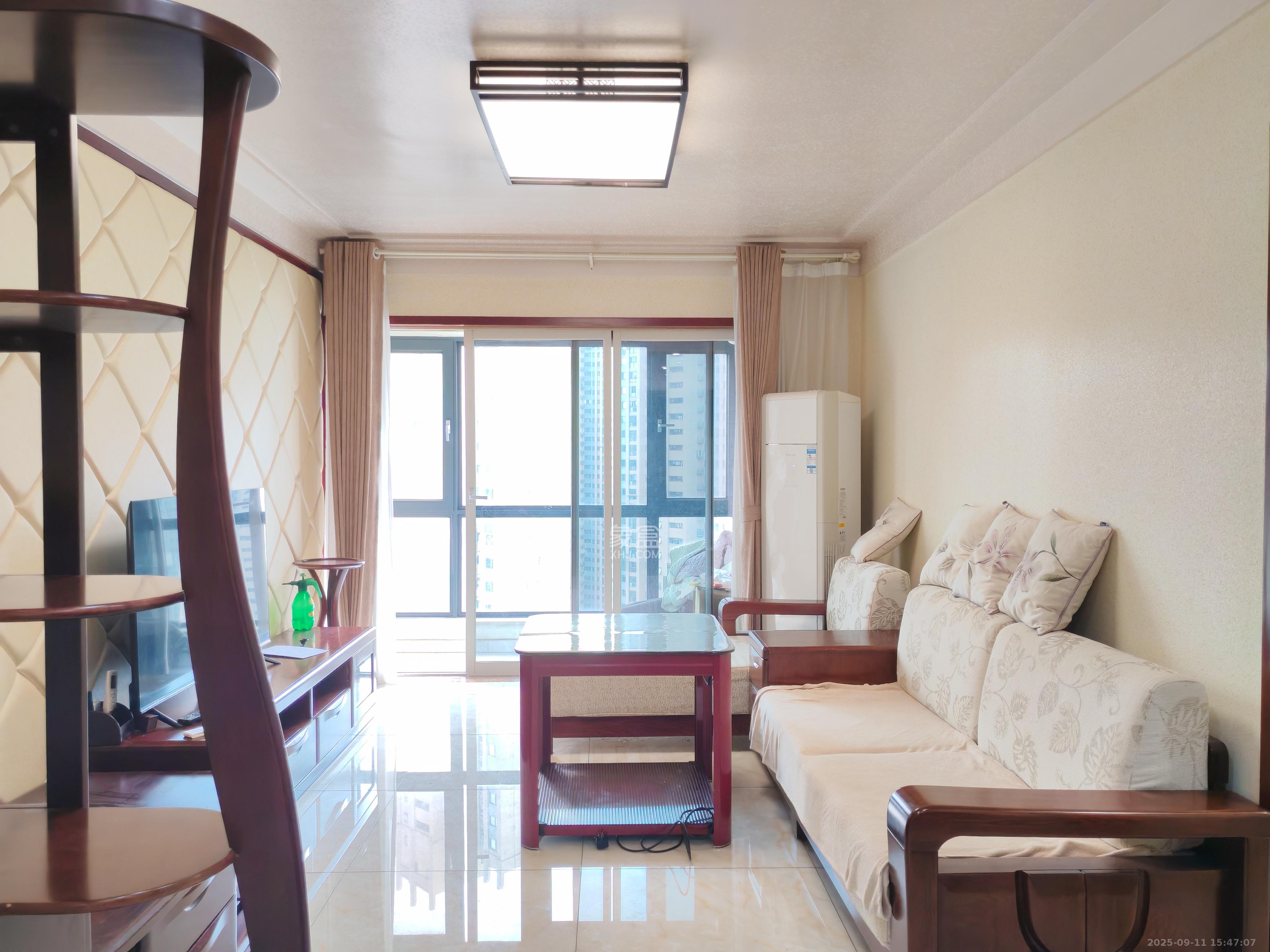 北辰三角洲E3区 3室2厅1卫 3300.0元/月 北辰三角洲E3区 3室2厅1卫 3300.0元/月室内图