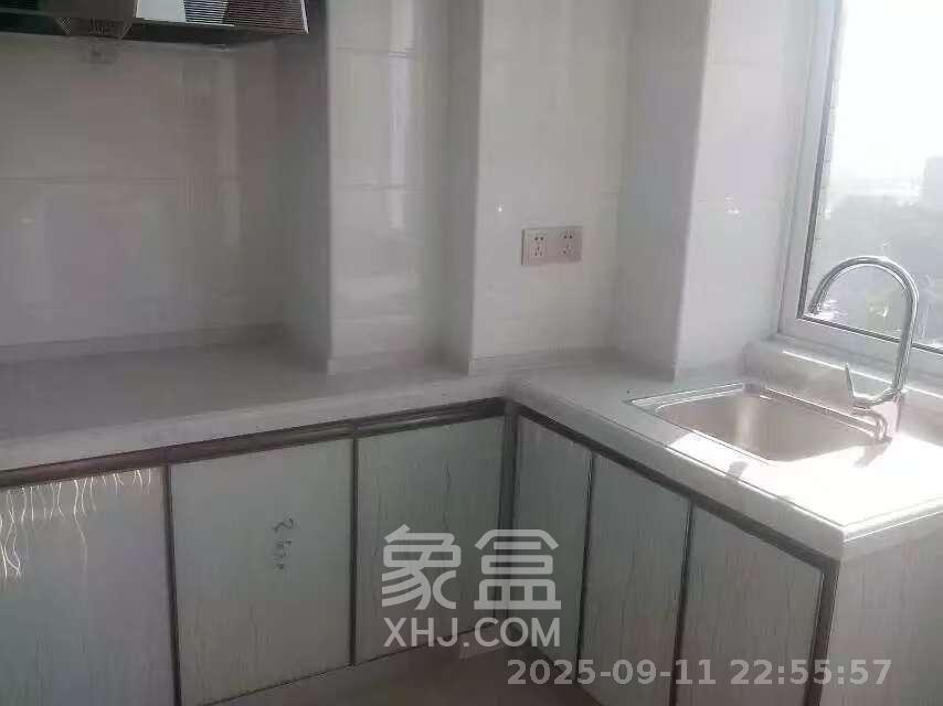新远时代  1室1厅1卫   1000.00元/月室内图
