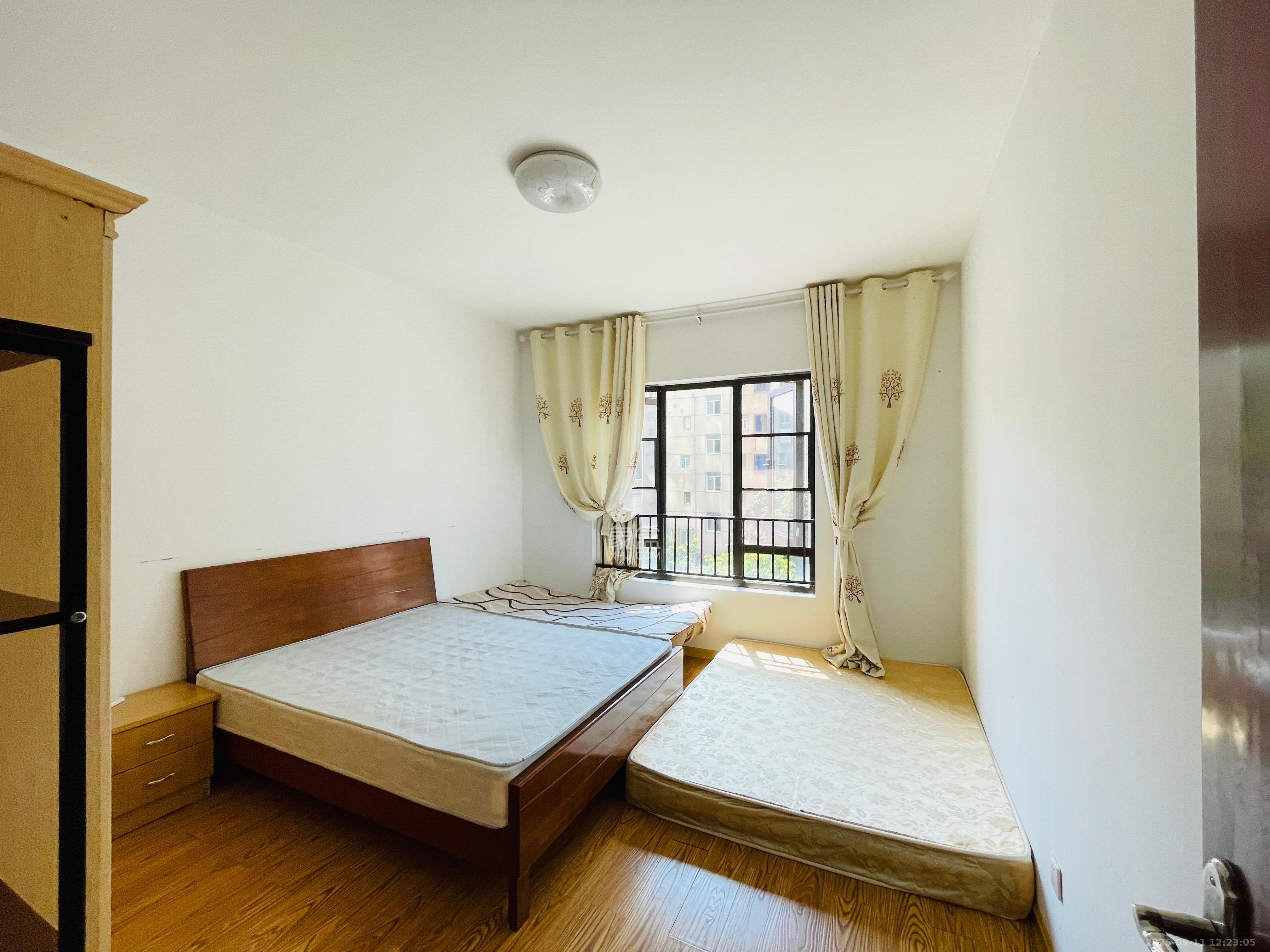 地质家园一、二期(地泰人民公馆) 2室1厅1卫 2700.0元/月 地质家园一、二期(地泰人民公馆) 2室1厅1卫 2700.0元/月室内图