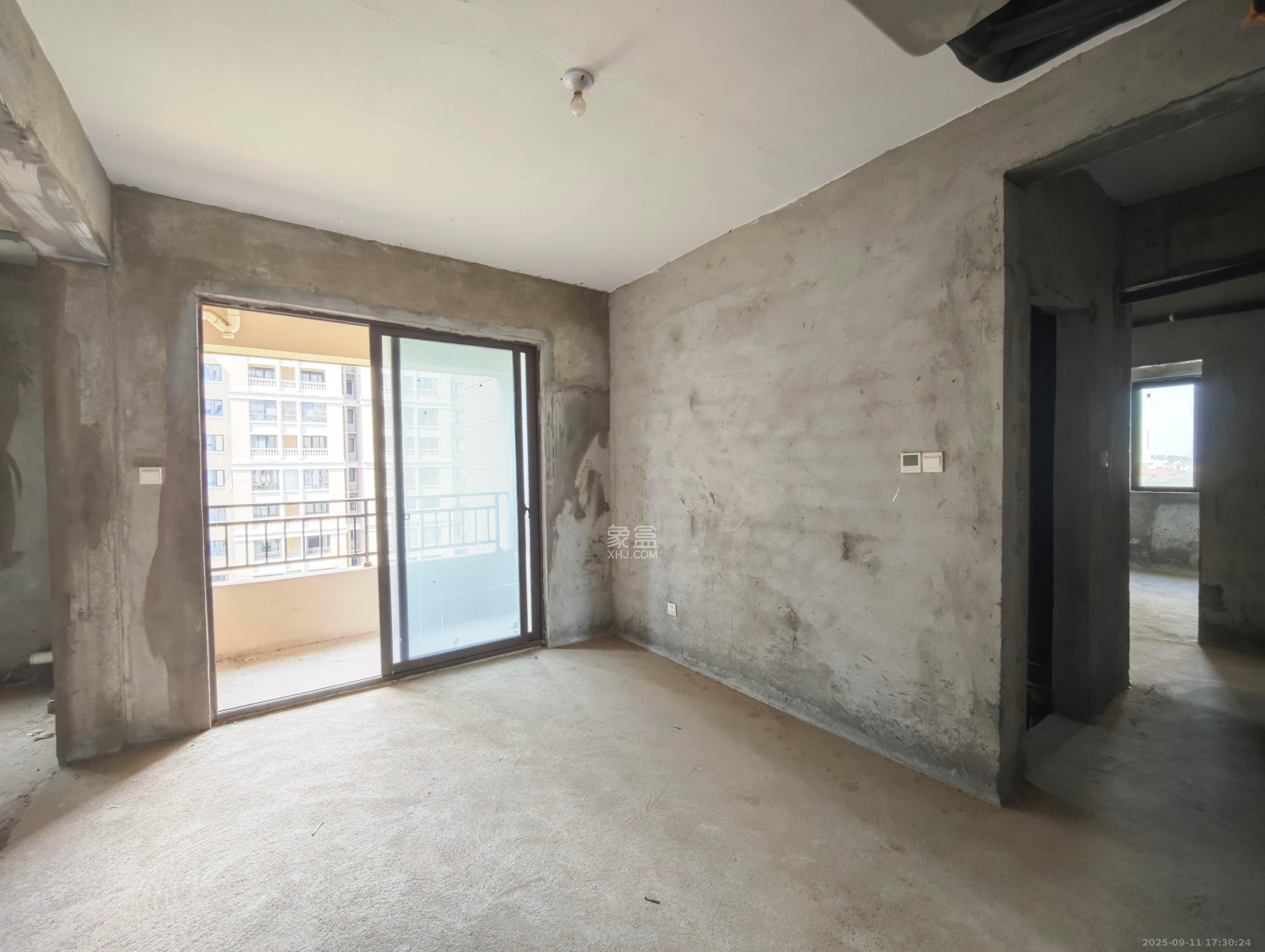 湘水郡(兴旺小爱同学)  4室2厅2卫    78.0万 湘水郡(兴旺小爱同学)  4室2厅2卫    78.0万其他