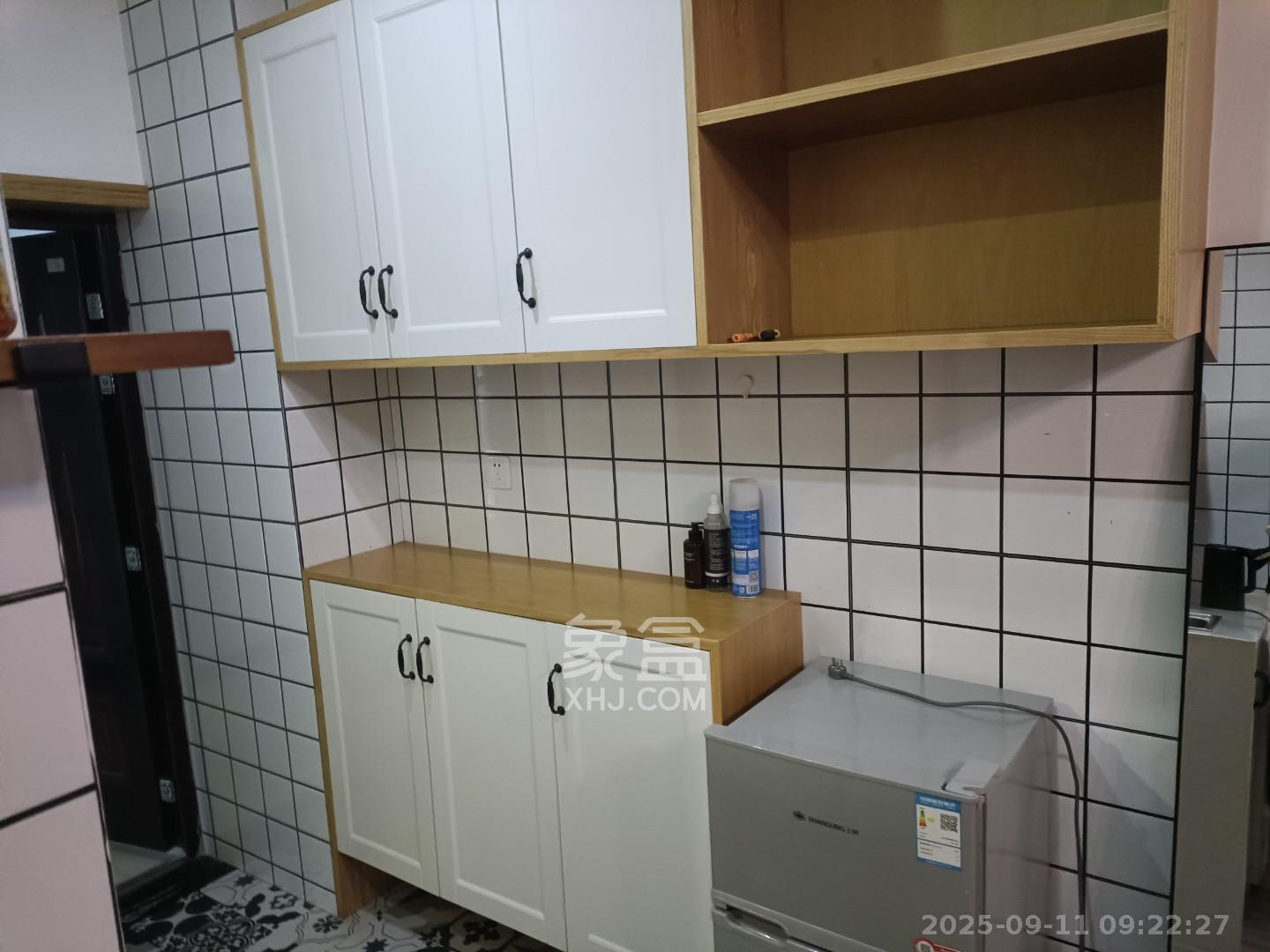 叠彩兰亭 1室1厅1卫 1100.0元/月 叠彩兰亭 1室1厅1卫 1100.0元/月室内图