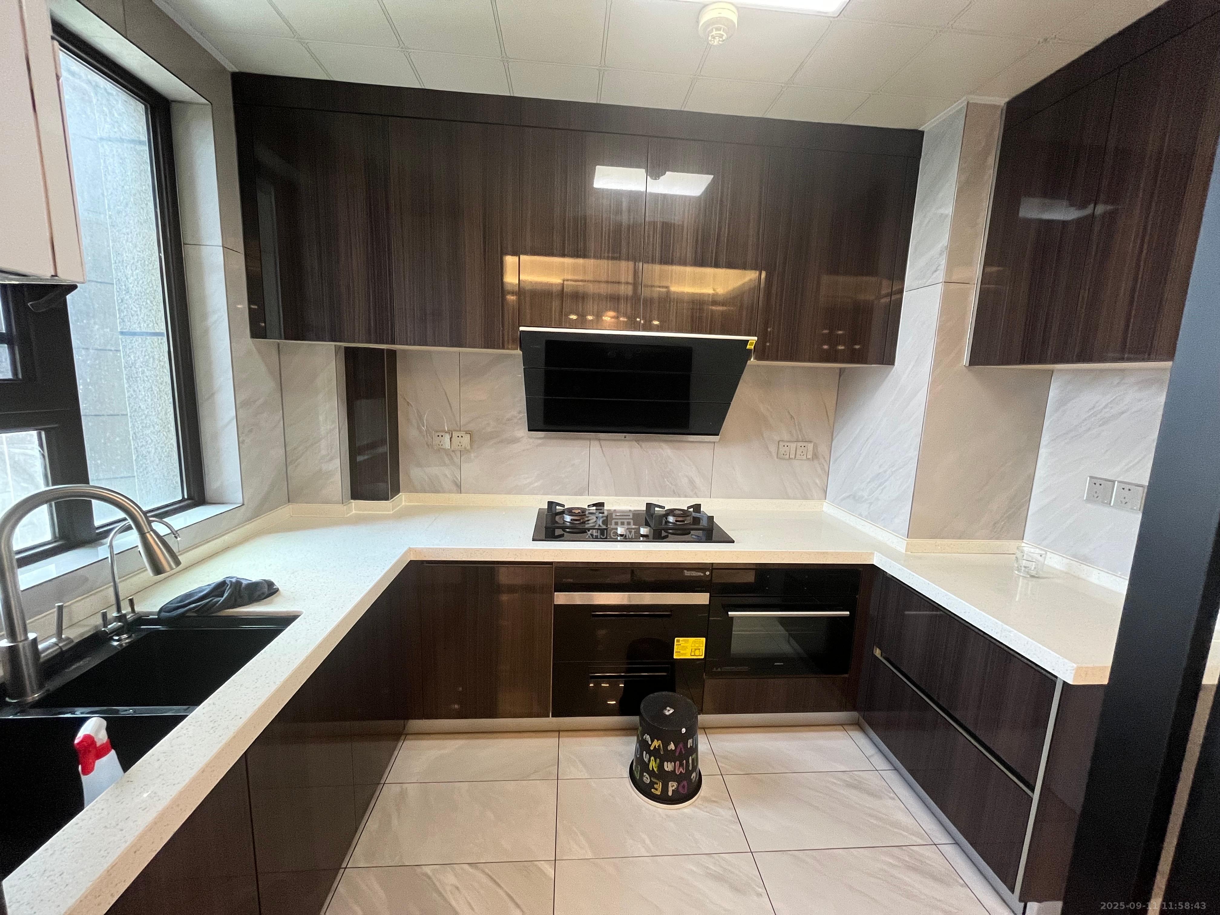 晟通牡丹舸 3室2厅2卫 6800.0元/月 晟通牡丹舸 3室2厅2卫 6800.0元/月室内图