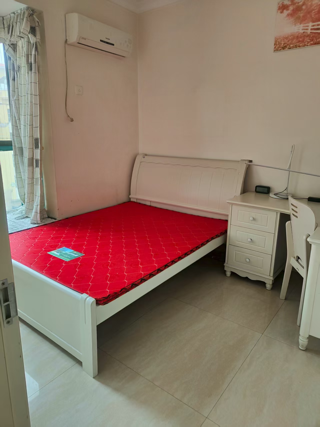 品阁 3室2厅1卫 2500.0元/月 品阁 3室2厅1卫 2500.0元/月室内图