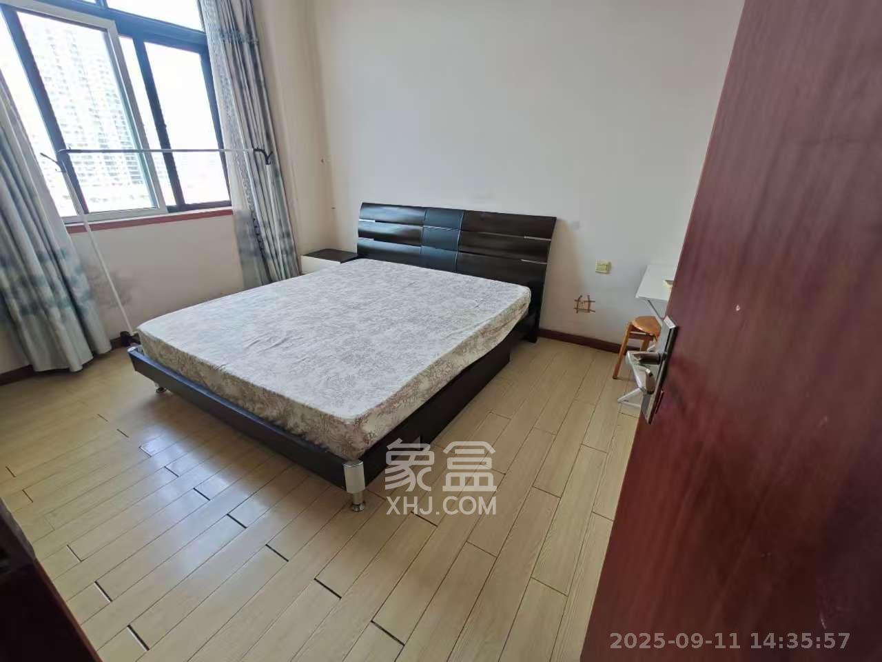 浏阳河畔家园  2室1厅1卫   1900.00元/月室内图
