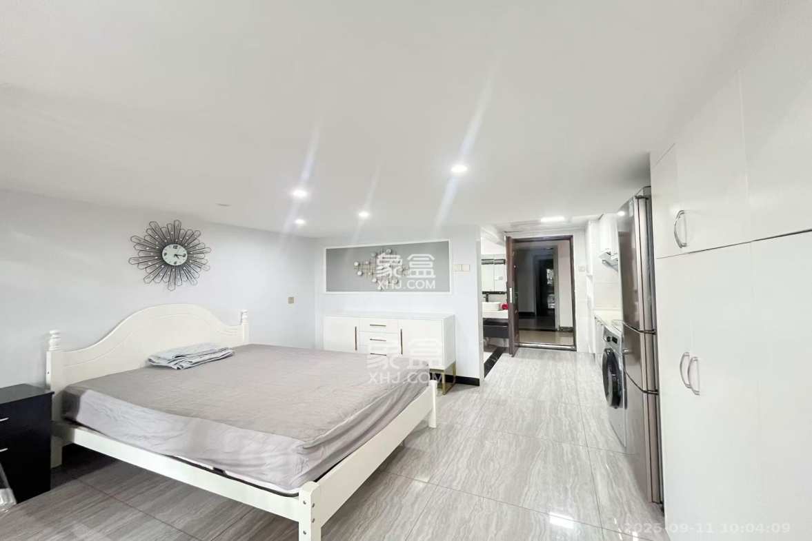 荣悦台  1室1厅1卫    2000.0元/月 荣悦台  1室1厅1卫    2000.0元/月室内图