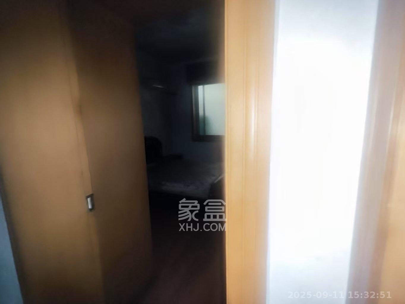 桂花路锻压小区 2室1厅1卫 1600.0元/月 桂花路锻压小区 2室1厅1卫 1600.0元/月室内图