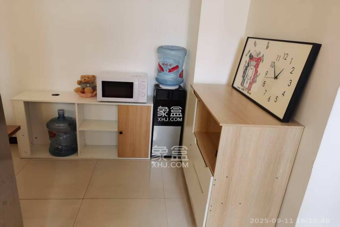 雅阁国际 1室1厅1卫 2600.0元/月 雅阁国际 1室1厅1卫 2600.0元/月室内图