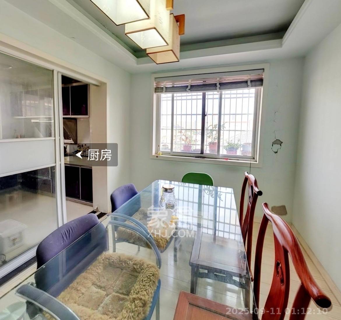 梅苑家园  5室2厅2卫    1800.0元/月室内图