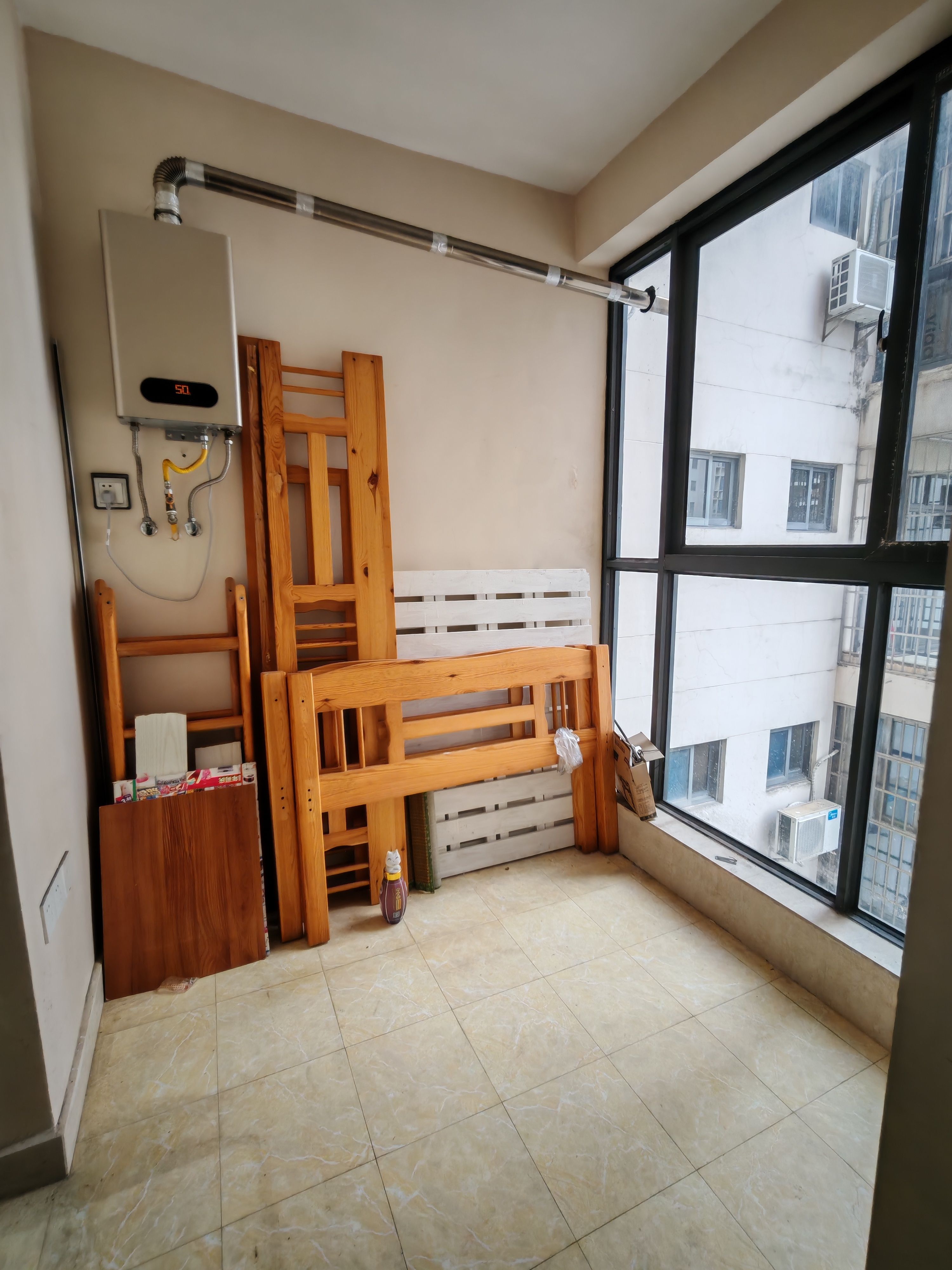 椰海雅苑 2室2厅1卫 118.0万 椰海雅苑 2室2厅1卫 118.0万客厅