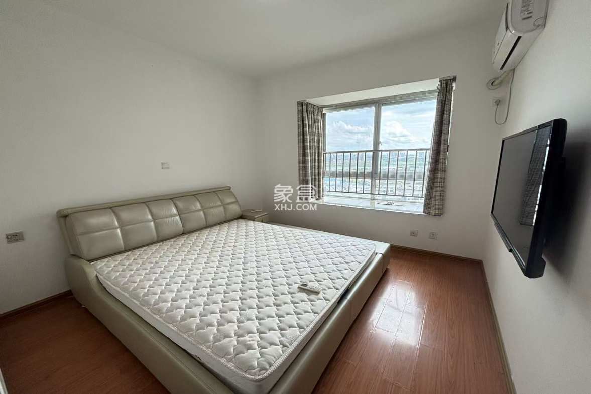 康馨佳园  3室2厅2卫    59.8万 康馨佳园  3室2厅2卫    59.8万室内图