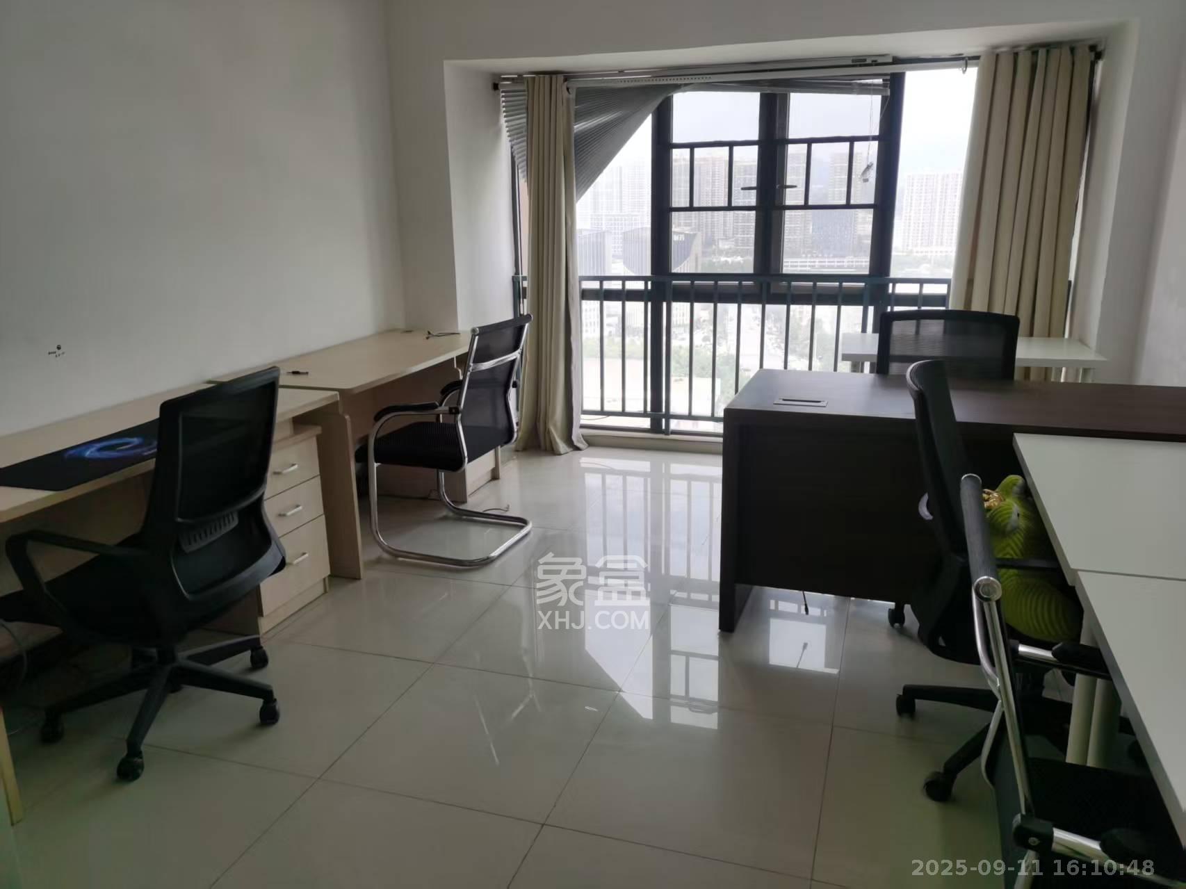 雅阁国际  1室1厅1卫    2600.0元/月室内图