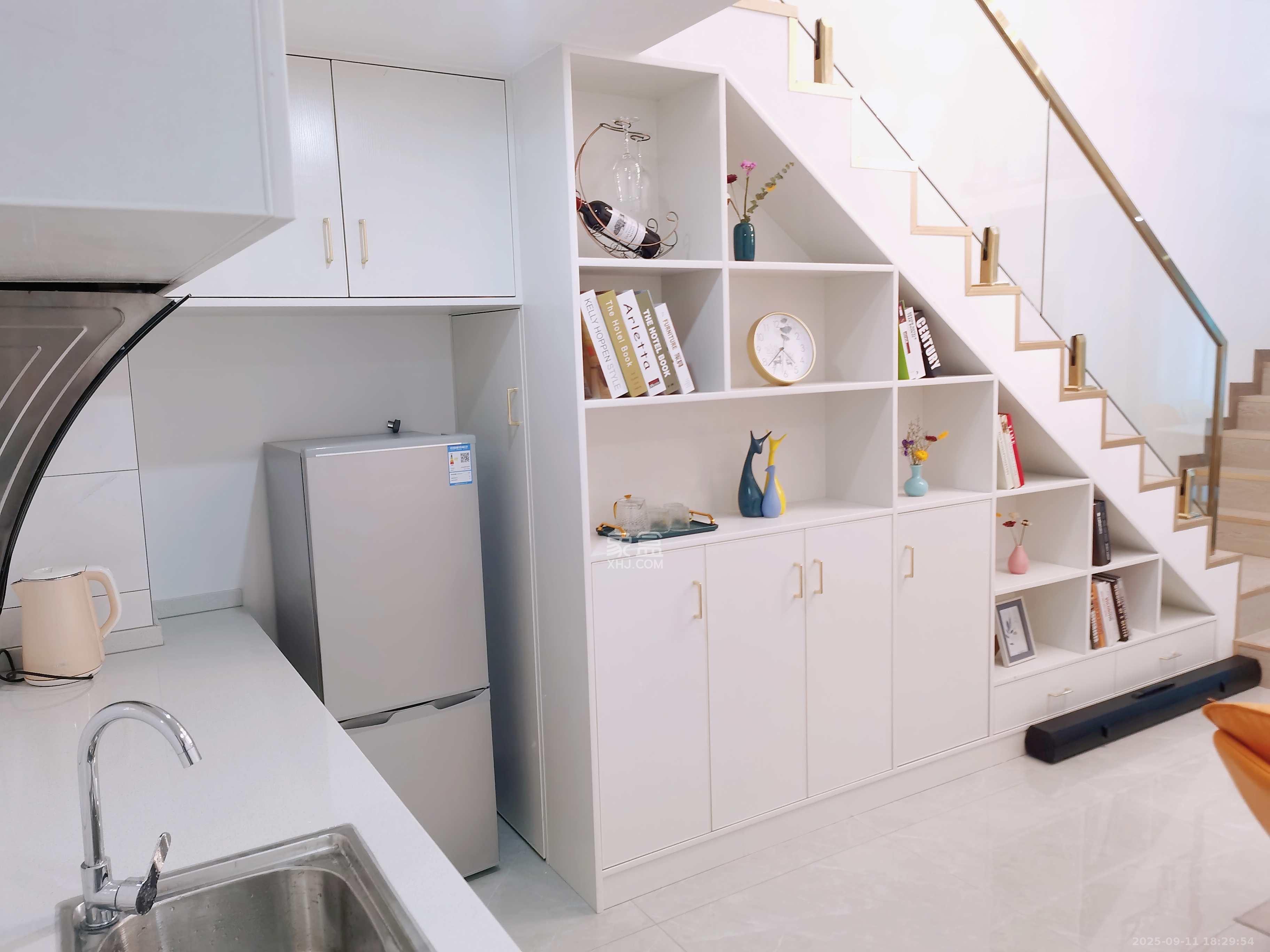 岳泰理想城 2室1厅2卫 2400.0元/月 岳泰理想城 2室1厅2卫 2400.0元/月室内图