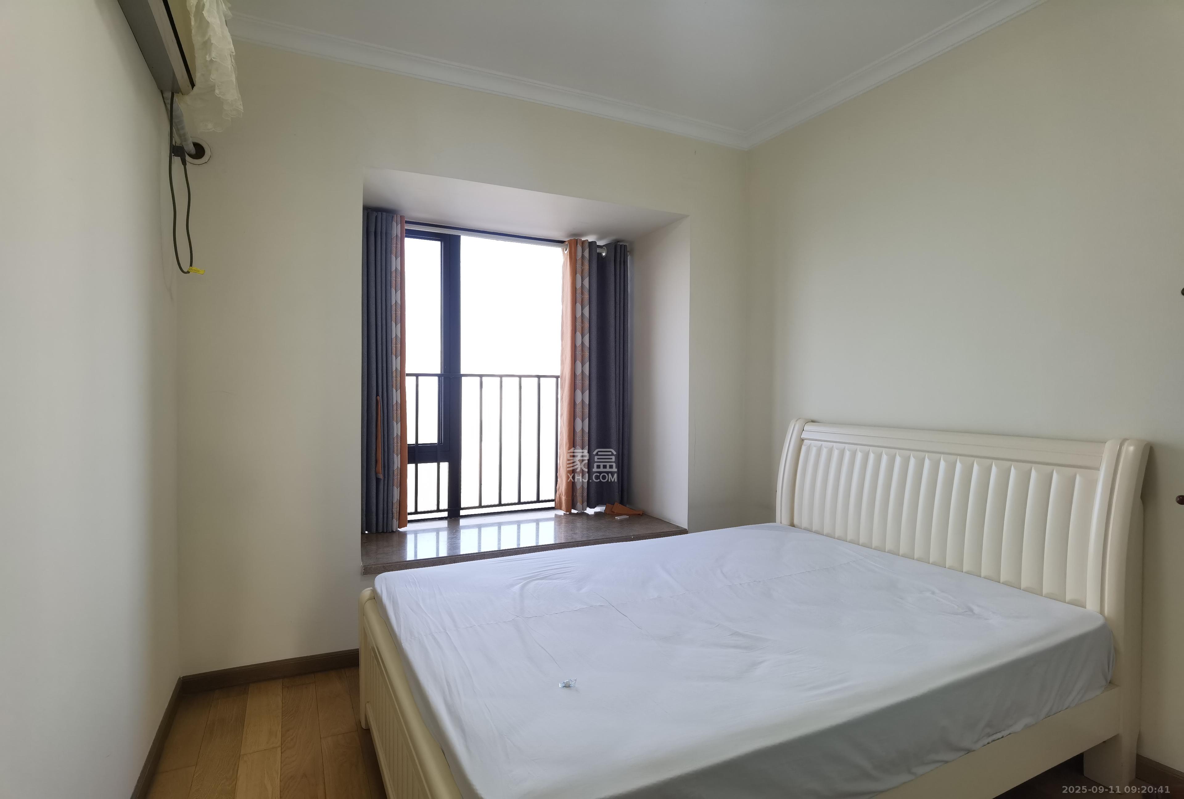 时代倾城一期 3室2厅2卫 2000.0元/月 时代倾城一期 3室2厅2卫 2000.0元/月室内图