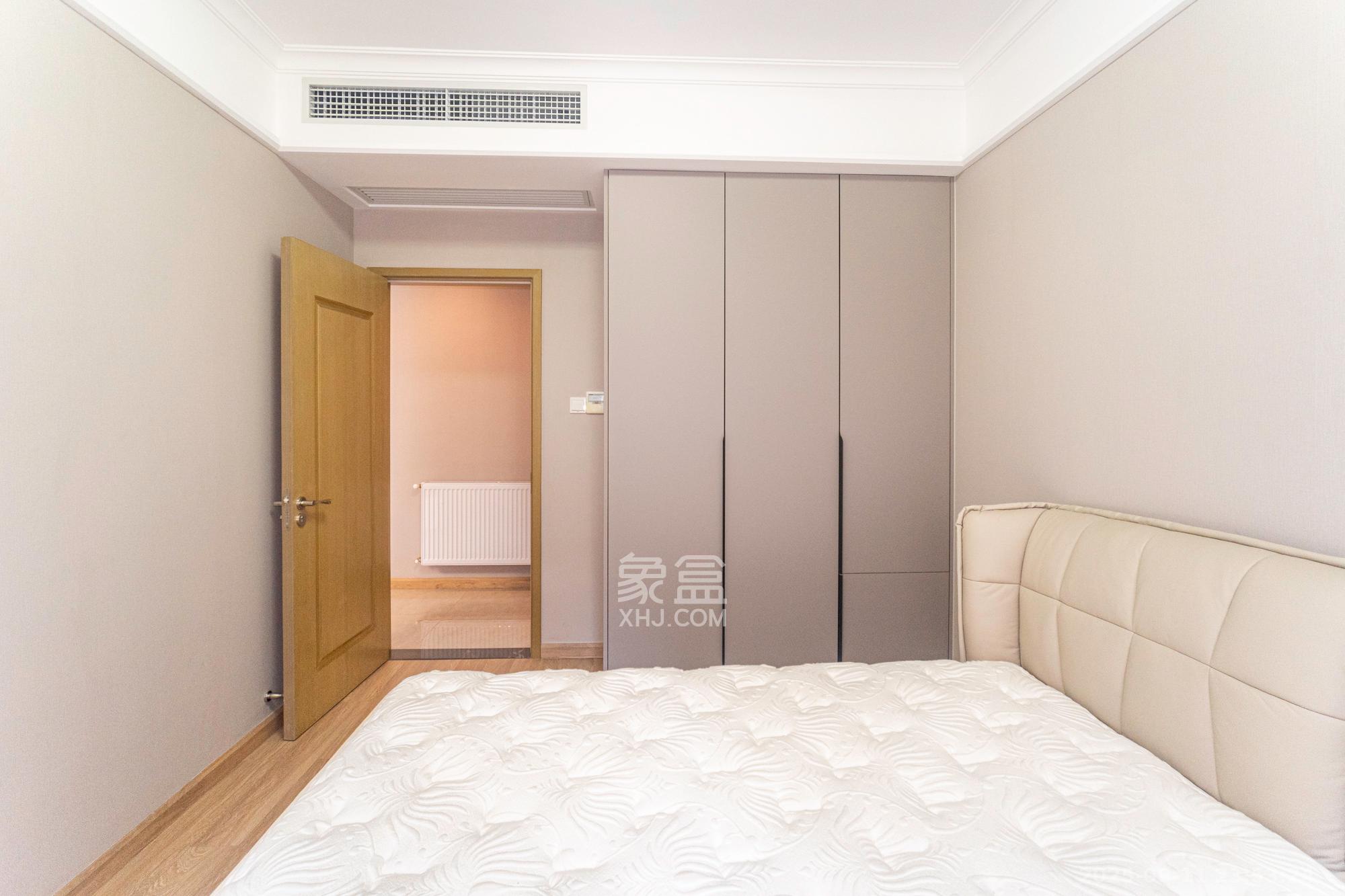 运达锦绣广场  4室2厅2卫    168.0万 运达锦绣广场  4室2厅2卫    168.0万卧室