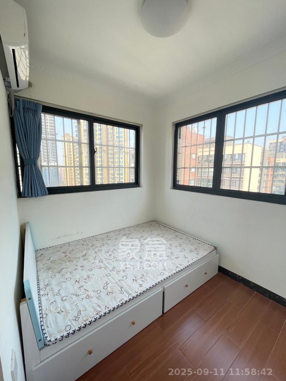 深业喜汇  3室2厅1卫    2080.0元/月室内图