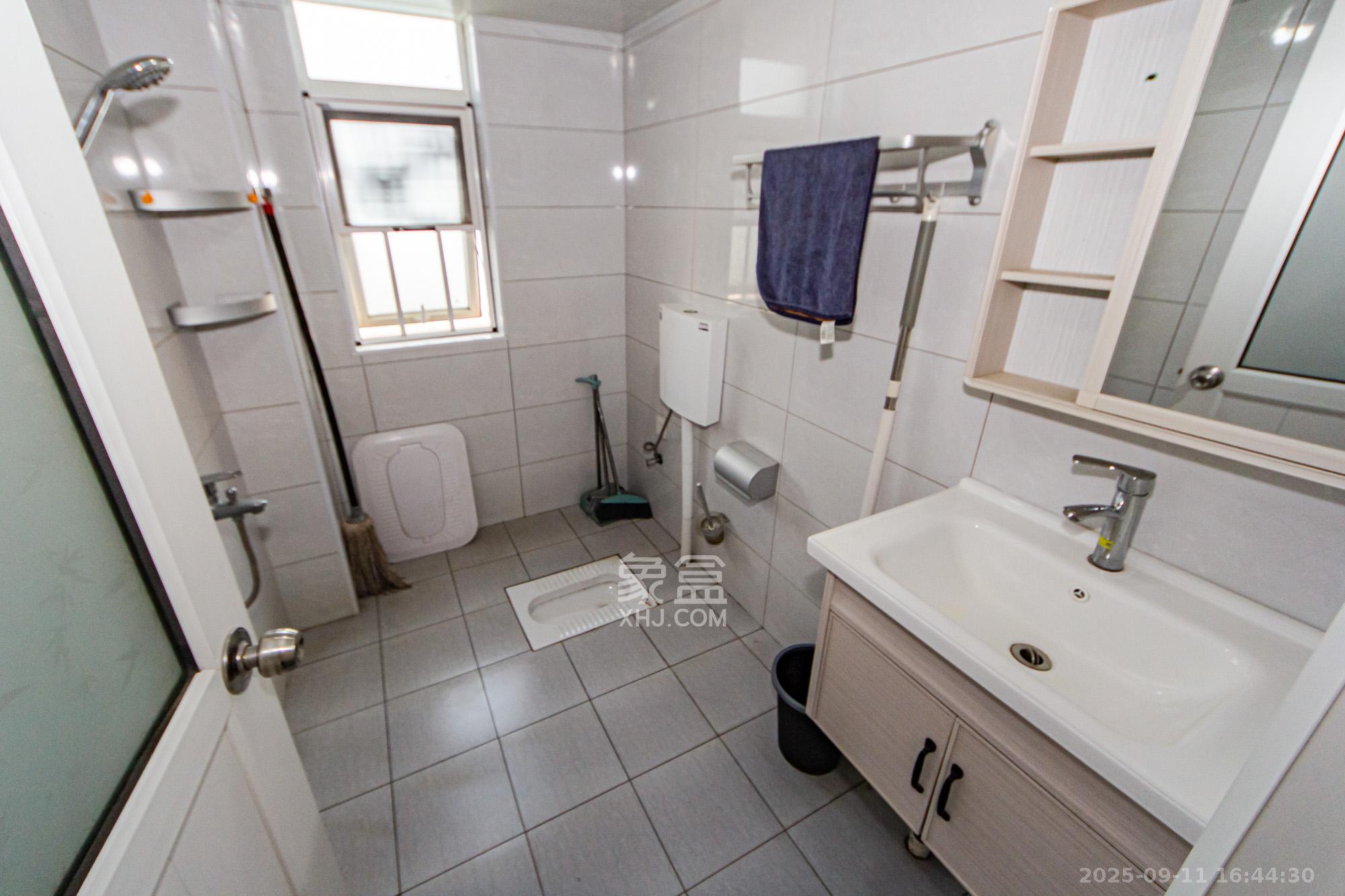 北辰三角洲C3区  4室2厅2卫    3800.0元/月 北辰三角洲C3区  4室2厅2卫    3800.0元/月室内图