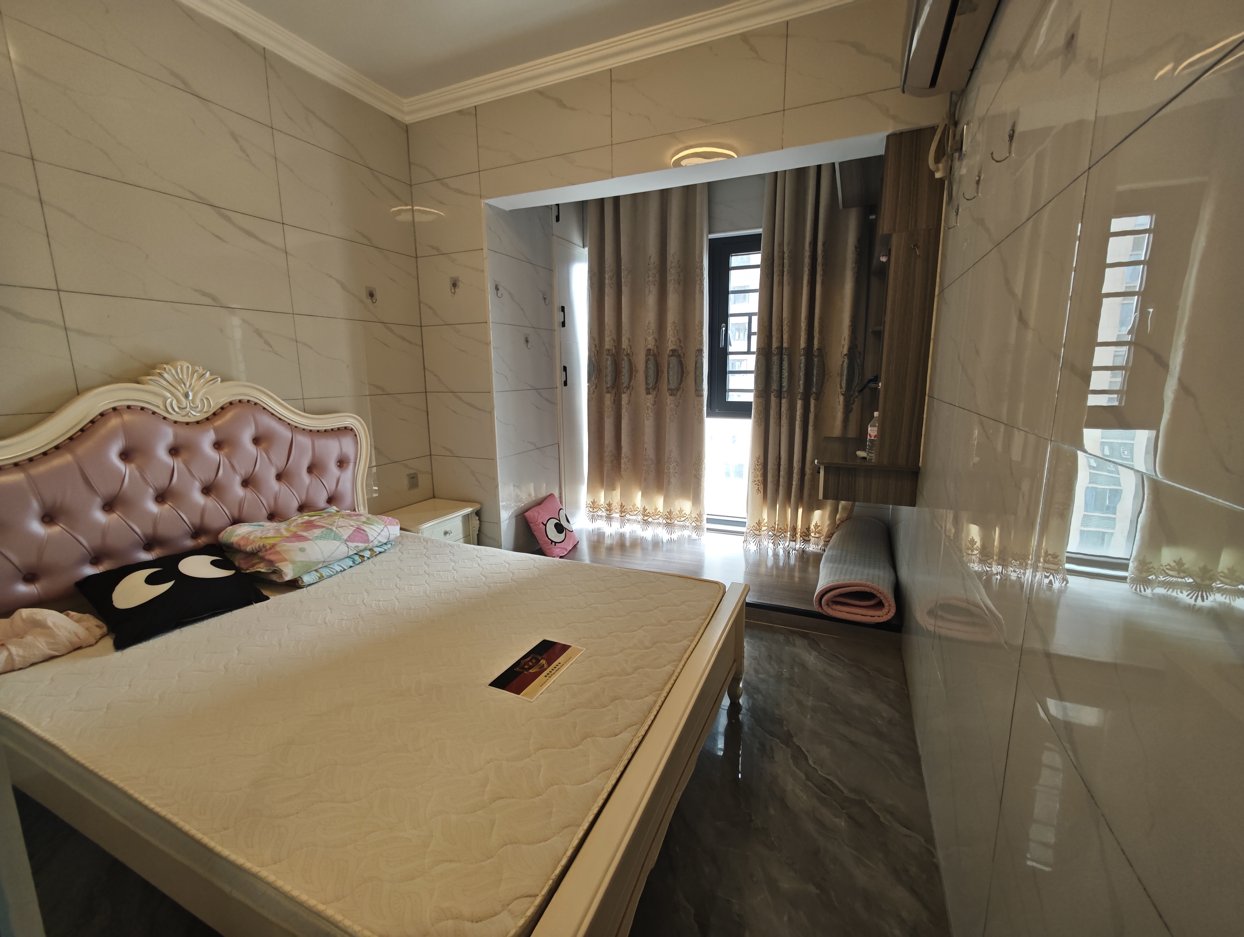 百弘学府城 1室1厅1卫 1380.0元/月 百弘学府城 1室1厅1卫 1380.0元/月室内图