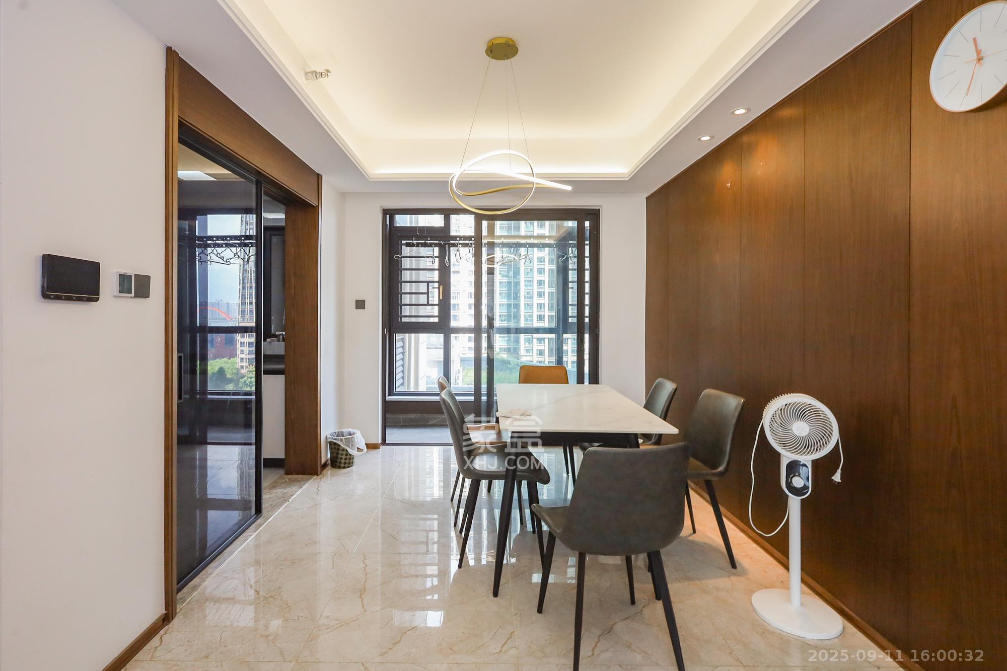 万科里金域滨江 4室2厅2卫 268.0万 万科里金域滨江 4室2厅2卫 268.0万其他