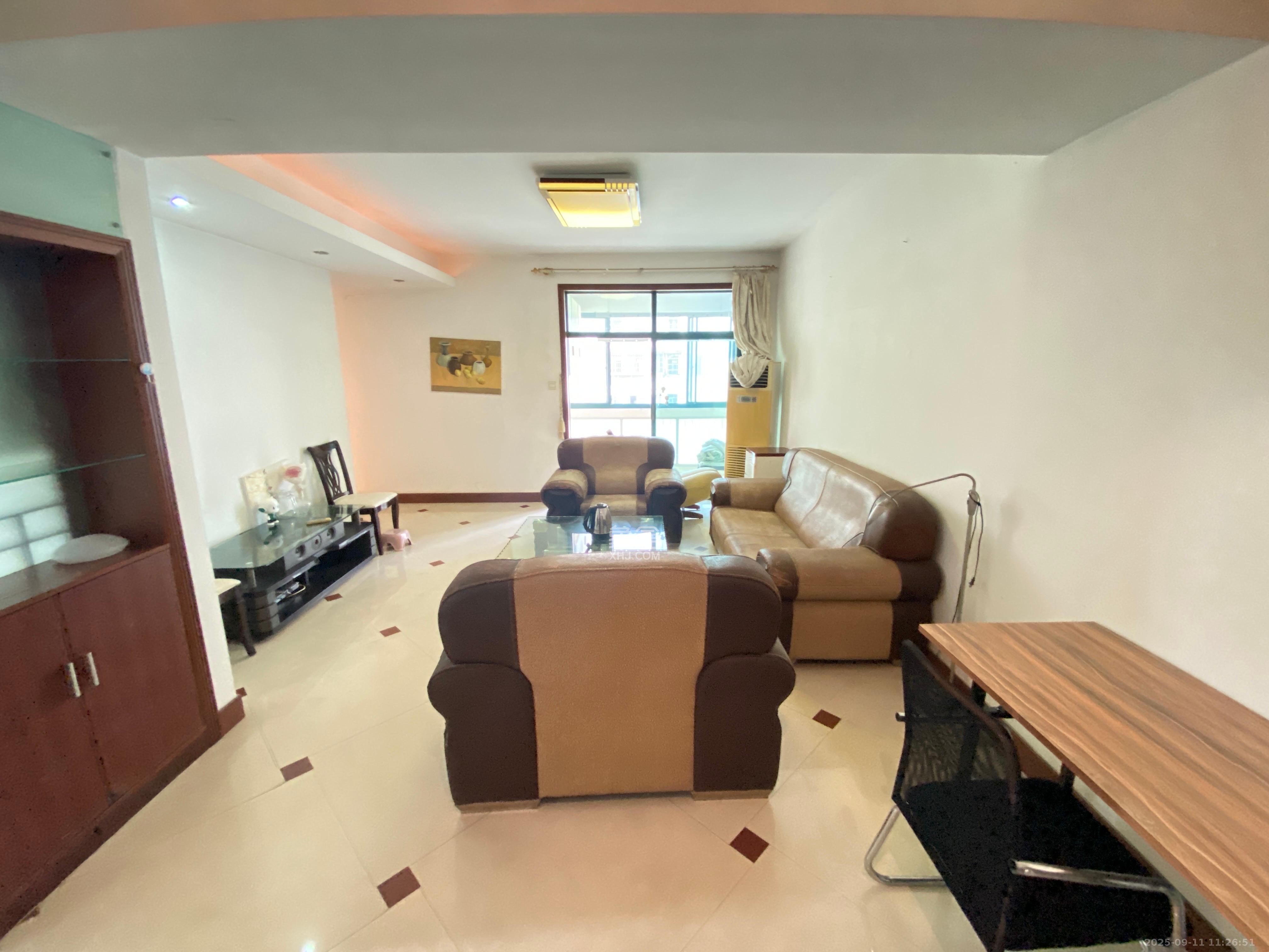 华盛家园  3室2厅2卫    2200.0元/月 华盛家园  3室2厅2卫    2200.0元/月室内图