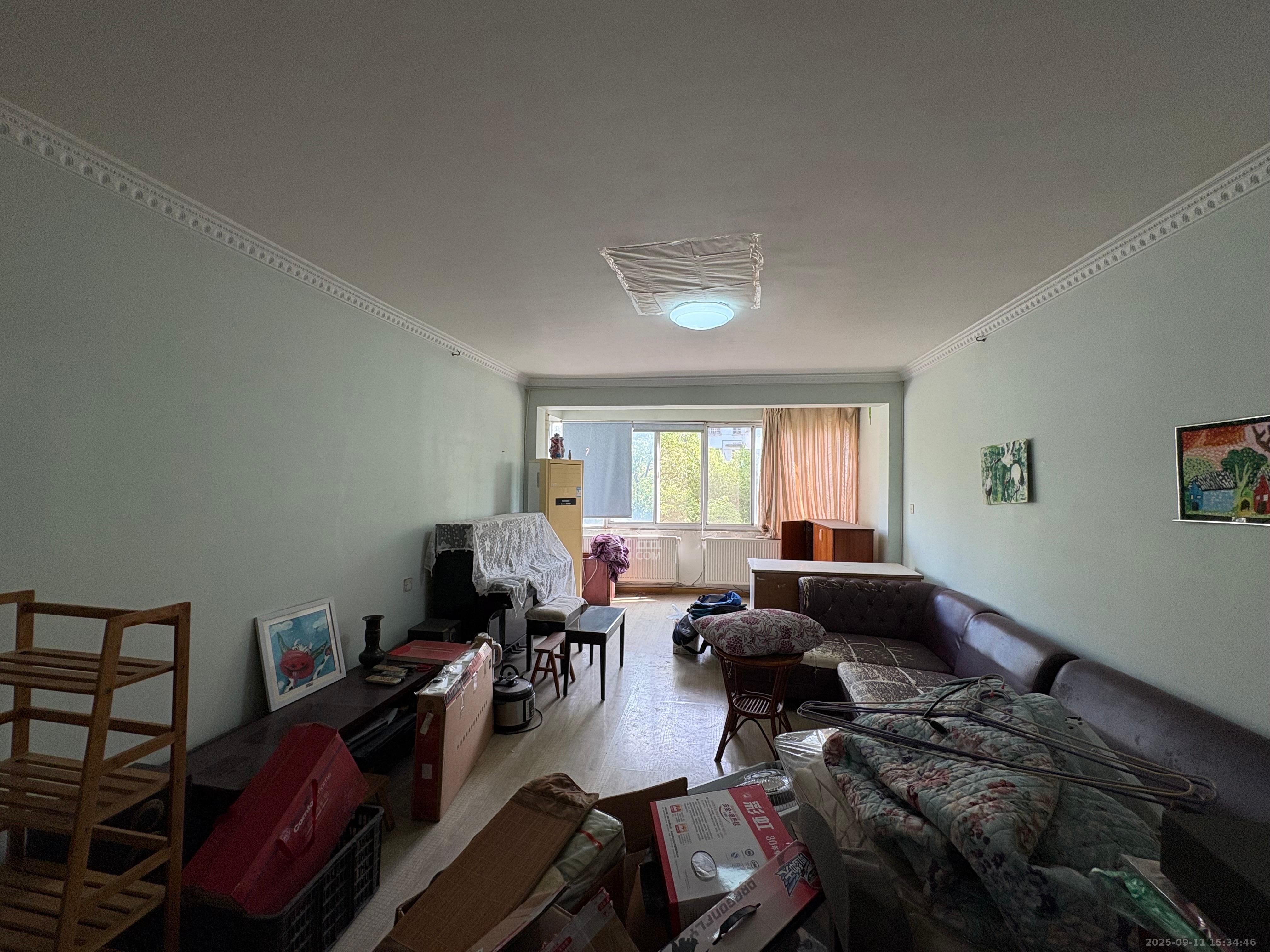 咸嘉新村西子园  1室0厅0卫    2000.0元/月室内图