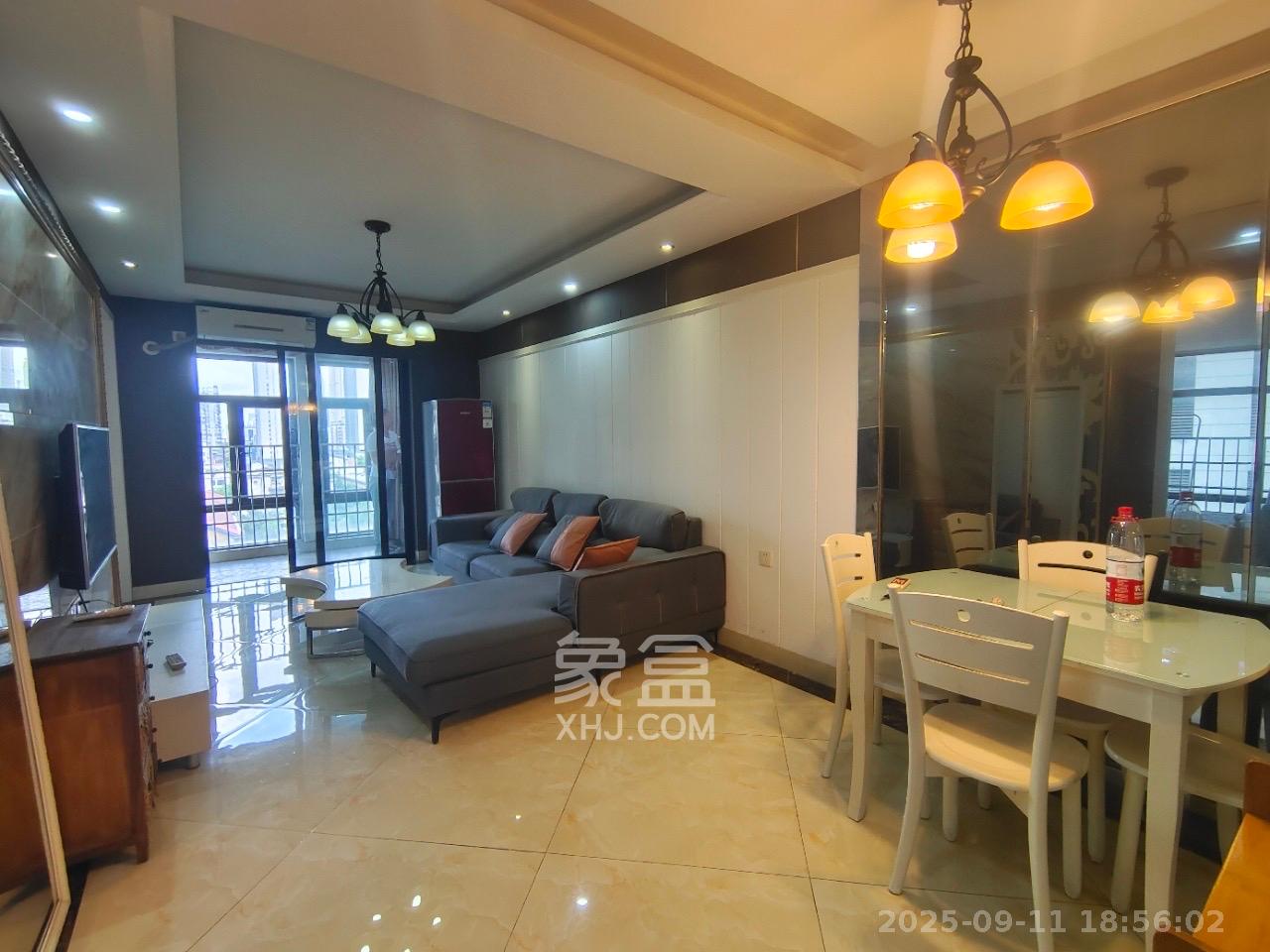 铂宫  1室1厅1卫    3200.0元/月室内图