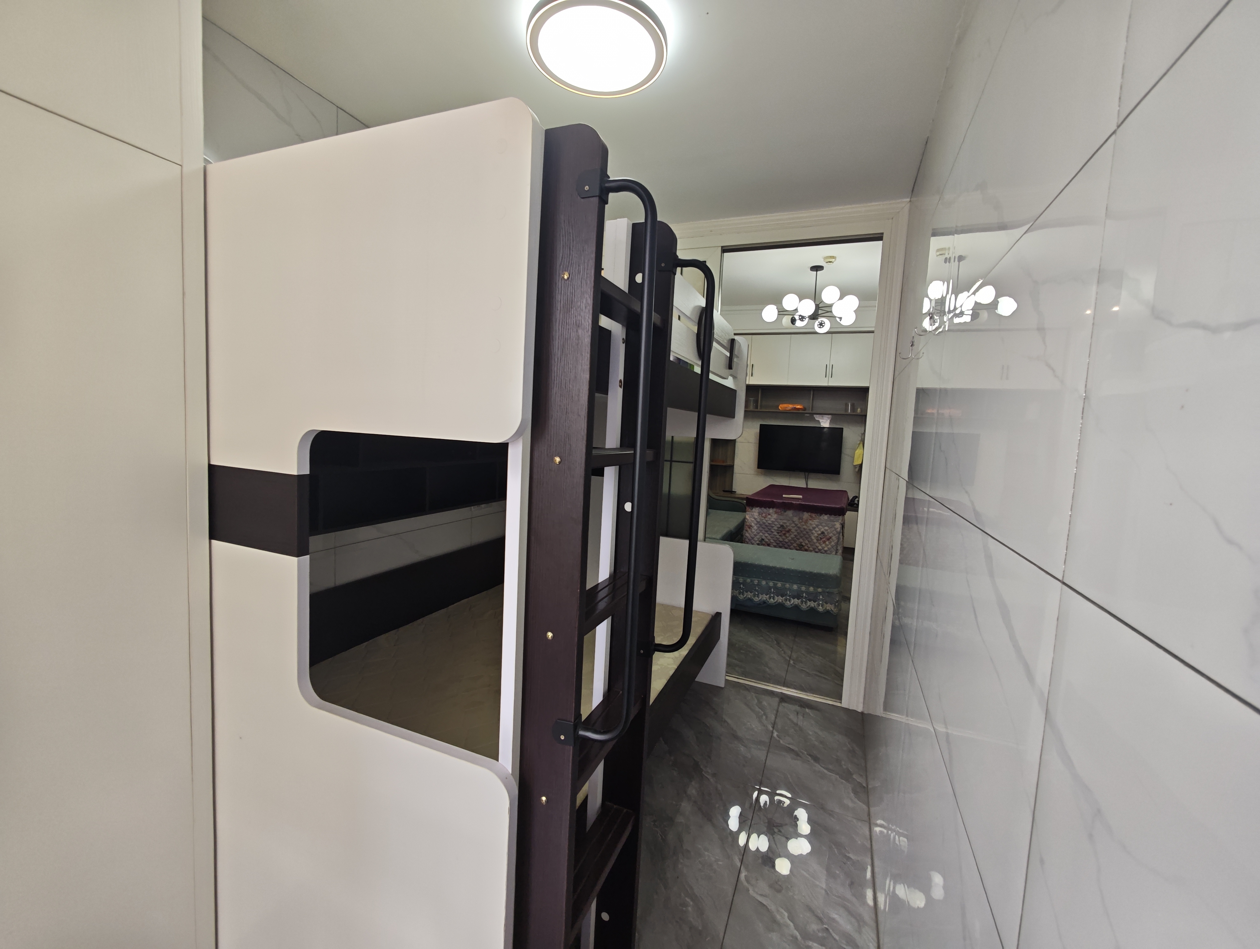 百弘学府城 1室1厅1卫 1380.0元/月 百弘学府城 1室1厅1卫 1380.0元/月室内图