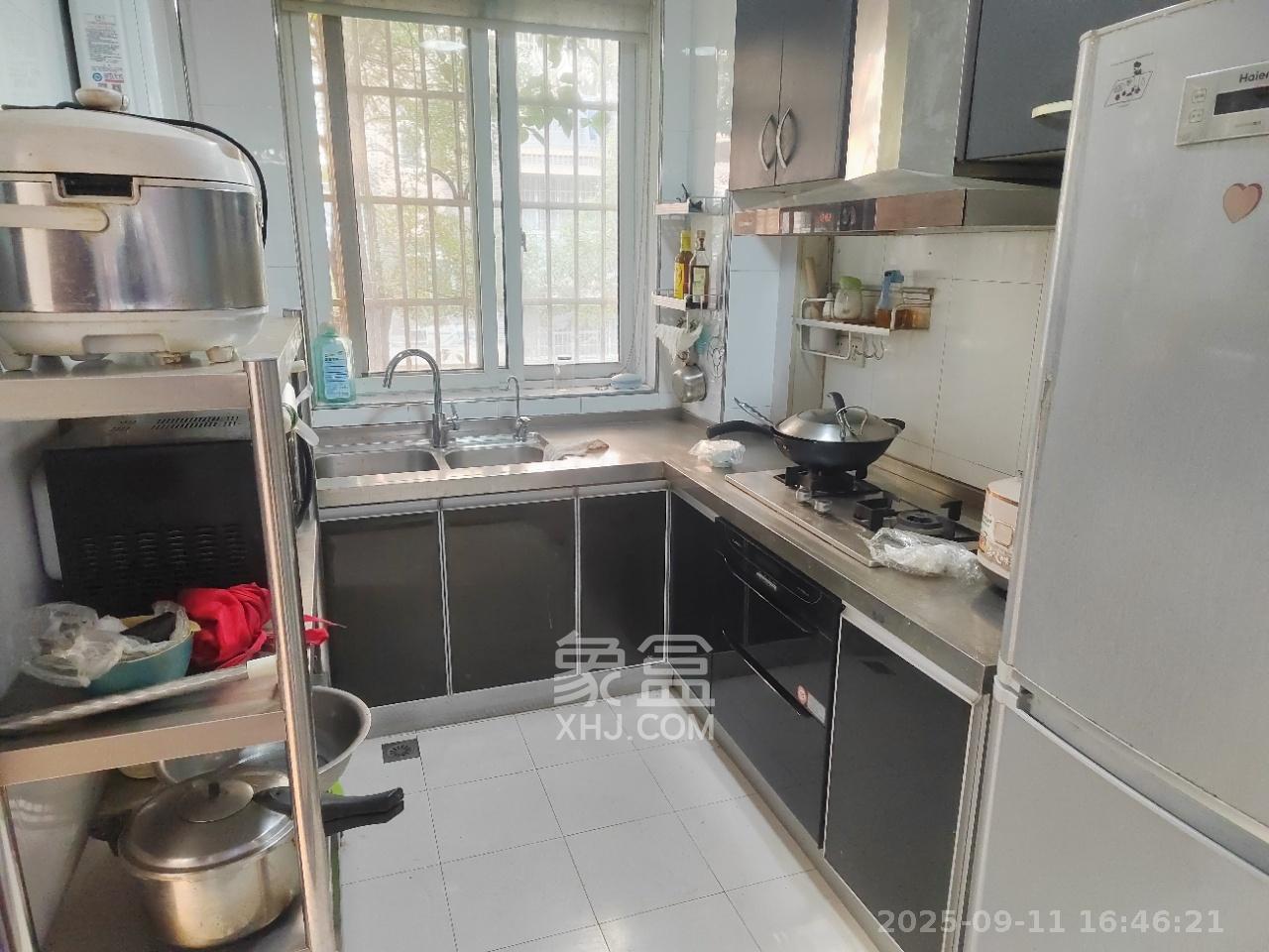 鄱阳小区  3室2厅1卫    1700.0元/月室内图