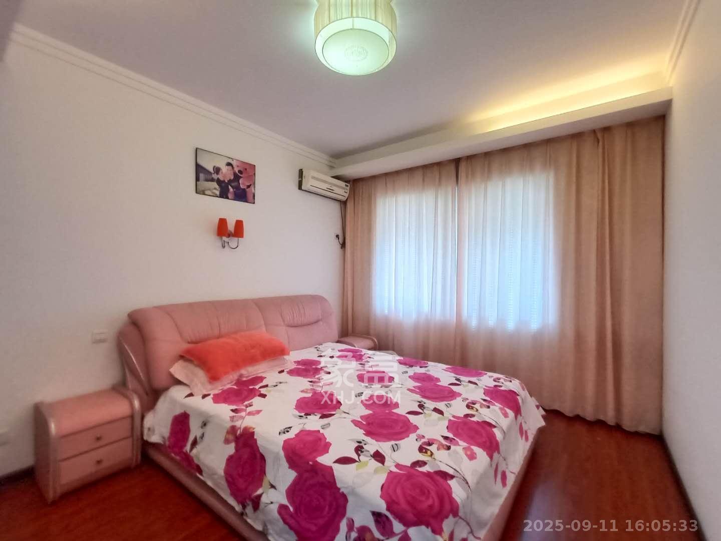 长沙金丰小区 4室2厅2卫 2200.0元/月 长沙金丰小区 4室2厅2卫 2200.0元/月室内图