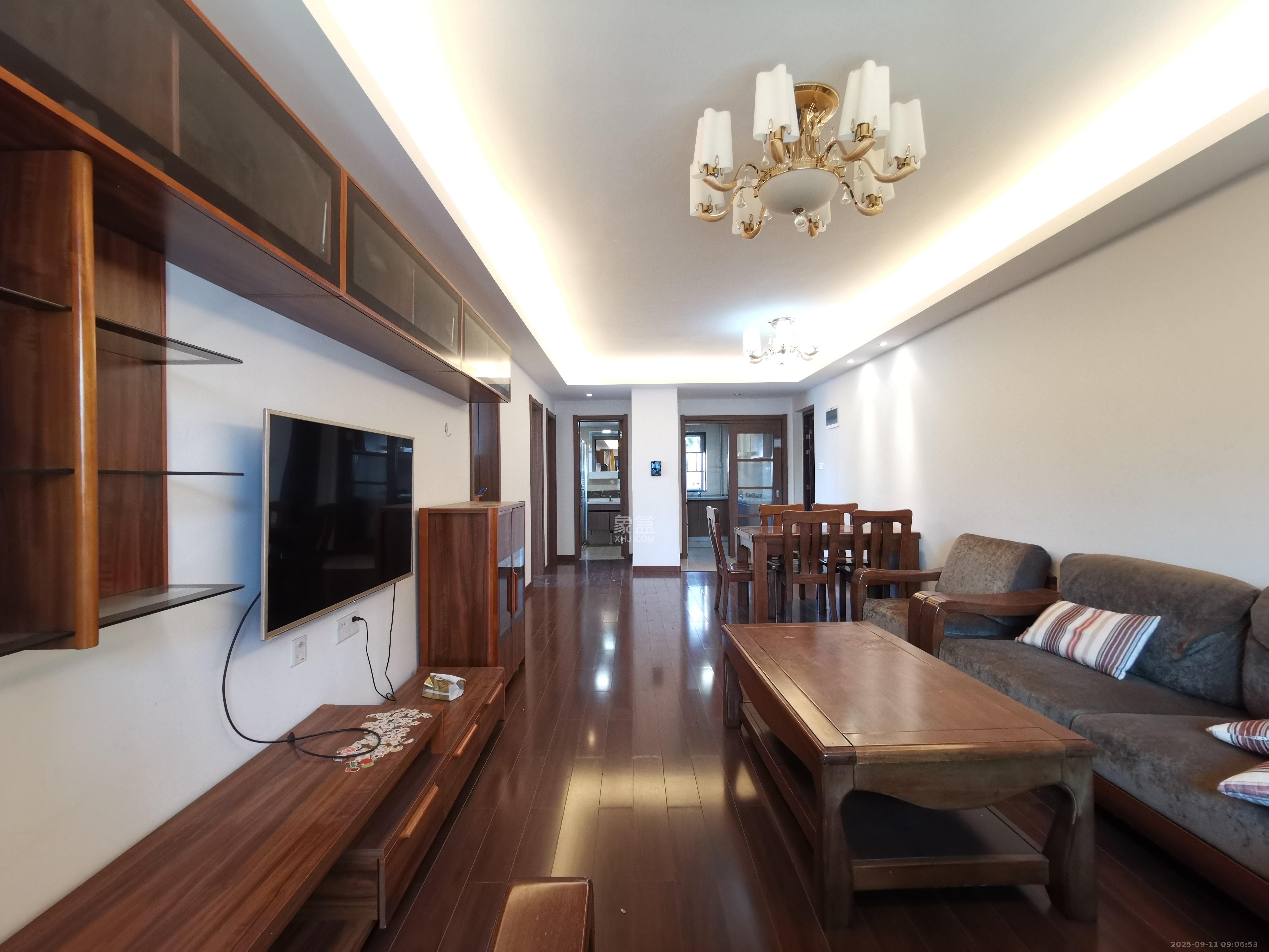 万科白鹭郡 3室2厅2卫 2800.0元/月 万科白鹭郡 3室2厅2卫 2800.0元/月室内图