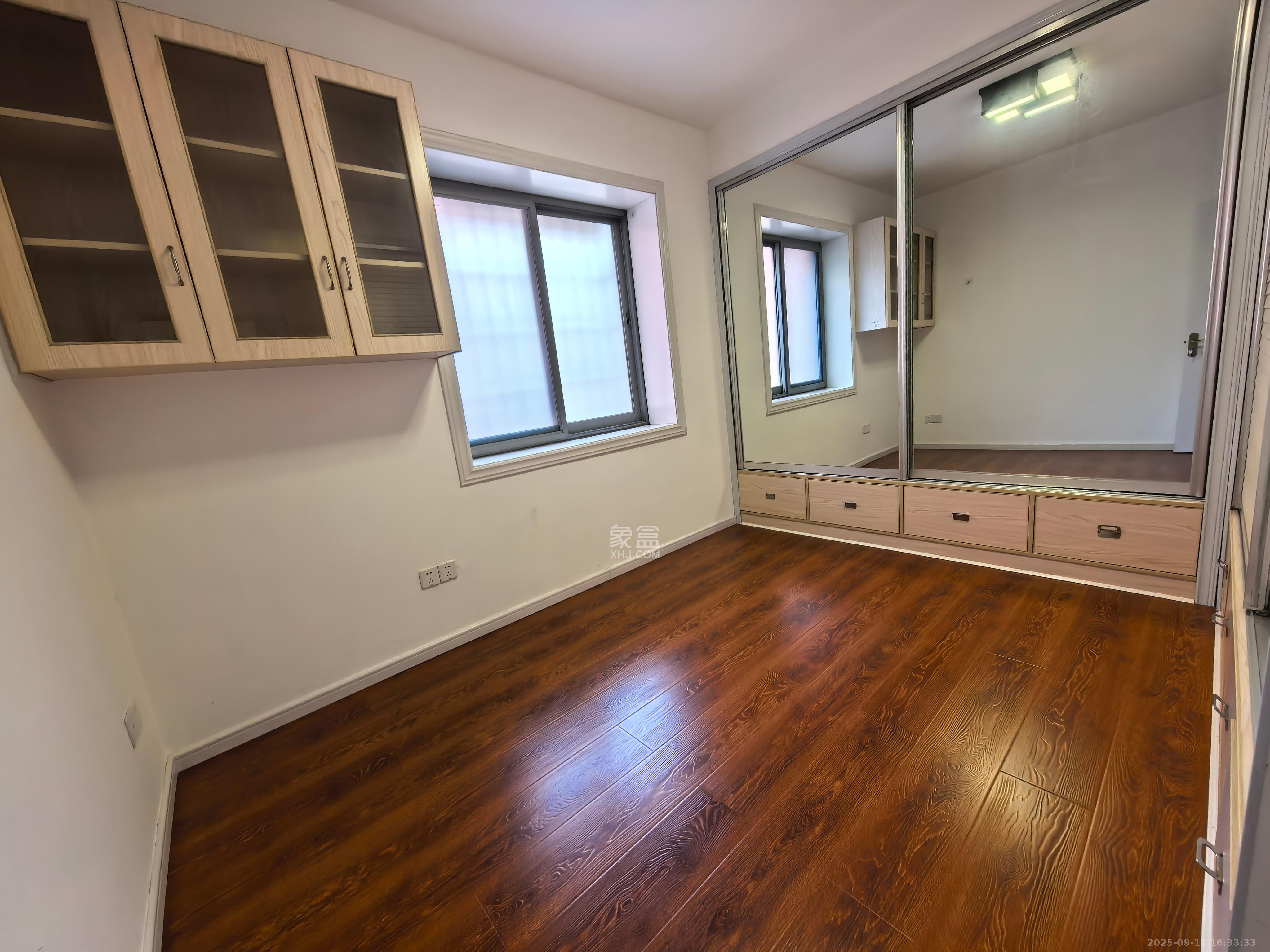 戒毒所宿舍 3室1厅1卫 2000.0元/月 戒毒所宿舍 3室1厅1卫 2000.0元/月室内图