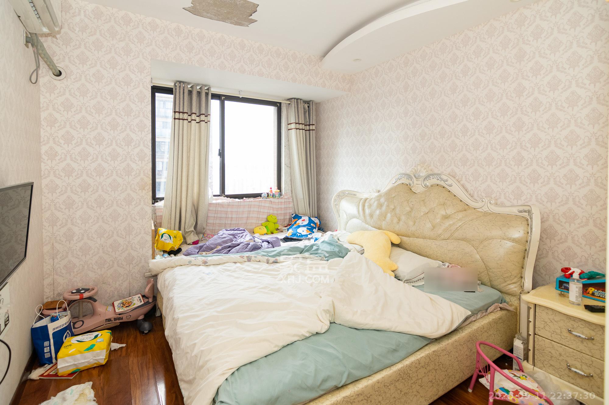 新城国际花都 2室2厅1卫 46.0万 新城国际花都 2室2厅1卫 46.0万卧室