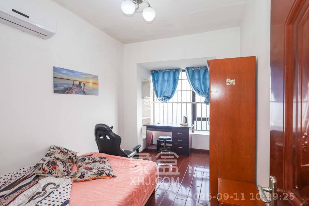 保利麓谷林语F区  3室2厅1卫    2300.0元/月室内图