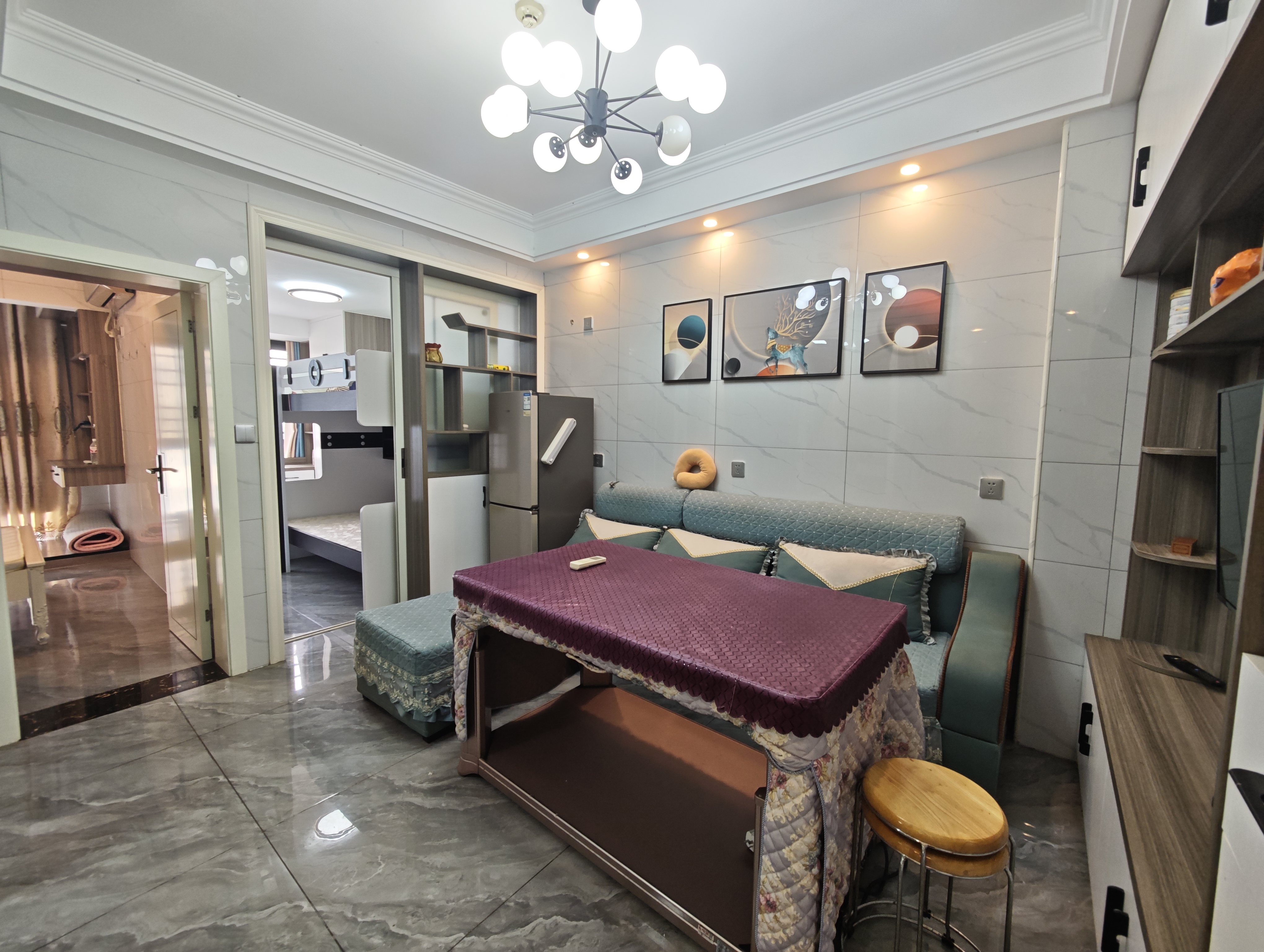 百弘学府城 1室1厅1卫 1380.0元/月 百弘学府城 1室1厅1卫 1380.0元/月室内图