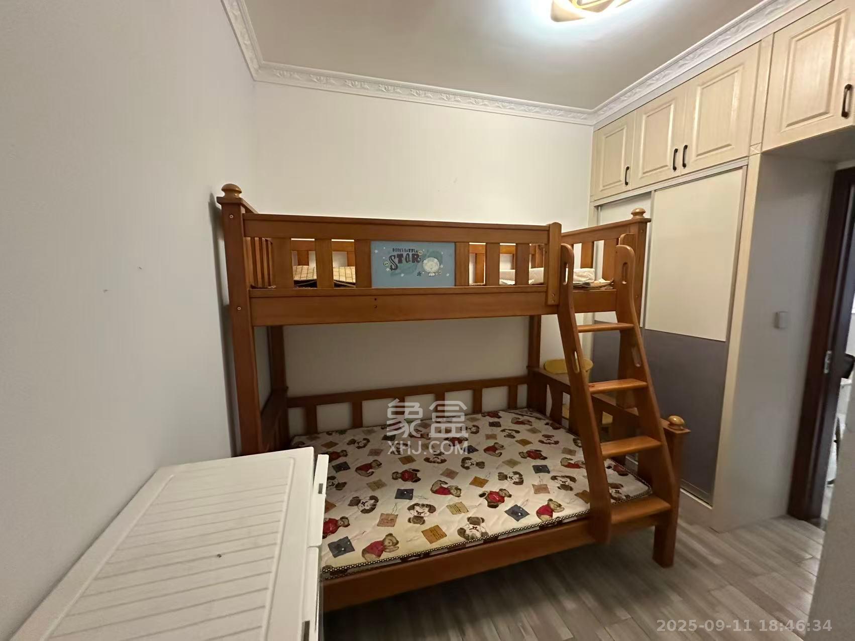 恒大华府  4室2厅1卫    3600.0元/月室内图