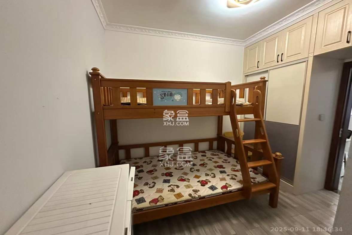 恒大华府  4室2厅1卫    3600.0元/月 恒大华府  4室2厅1卫    3600.0元/月室内图