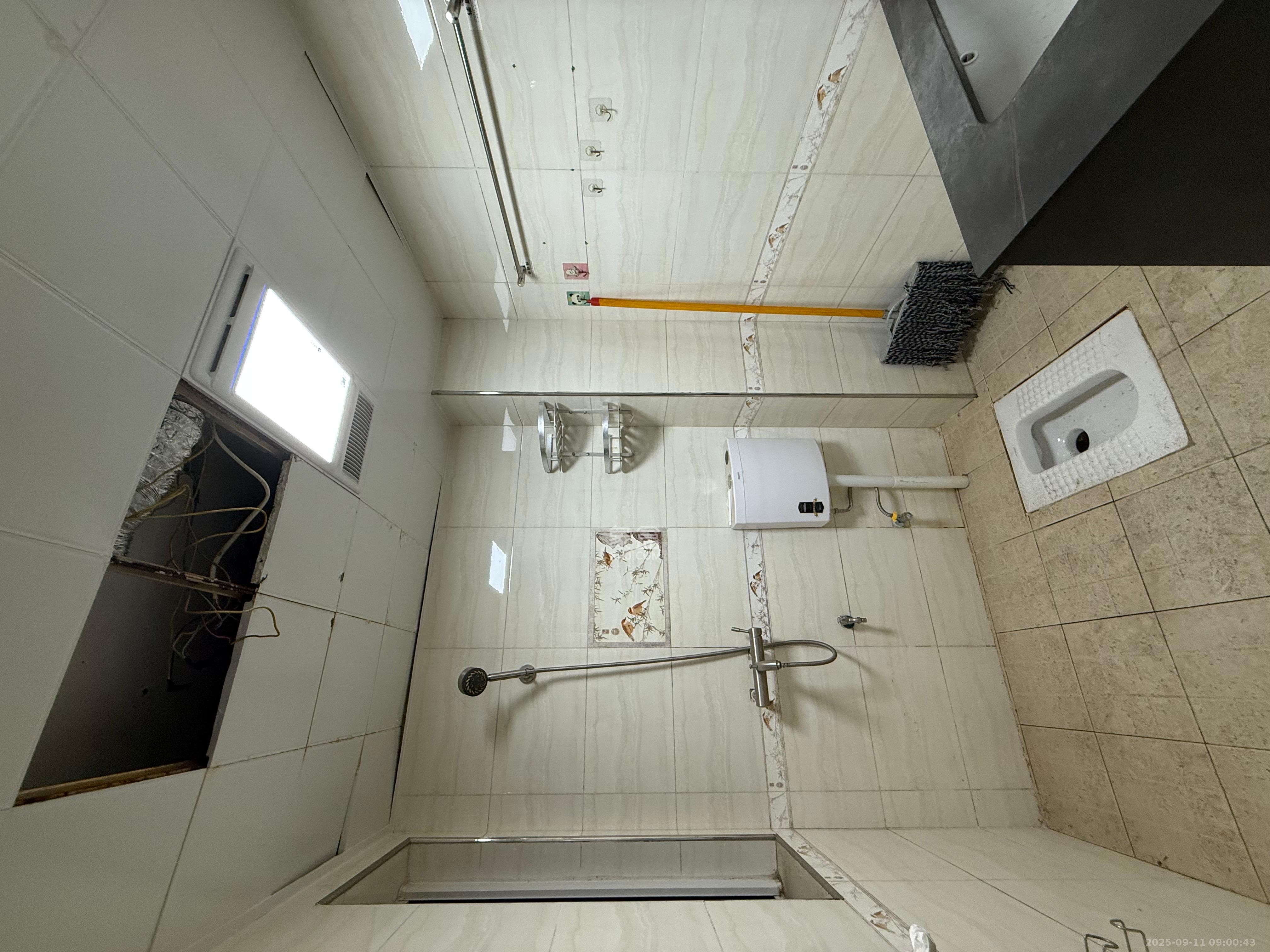 山水湾  2室2厅1卫    1000.0元/月 山水湾  2室2厅1卫    1000.0元/月室内图