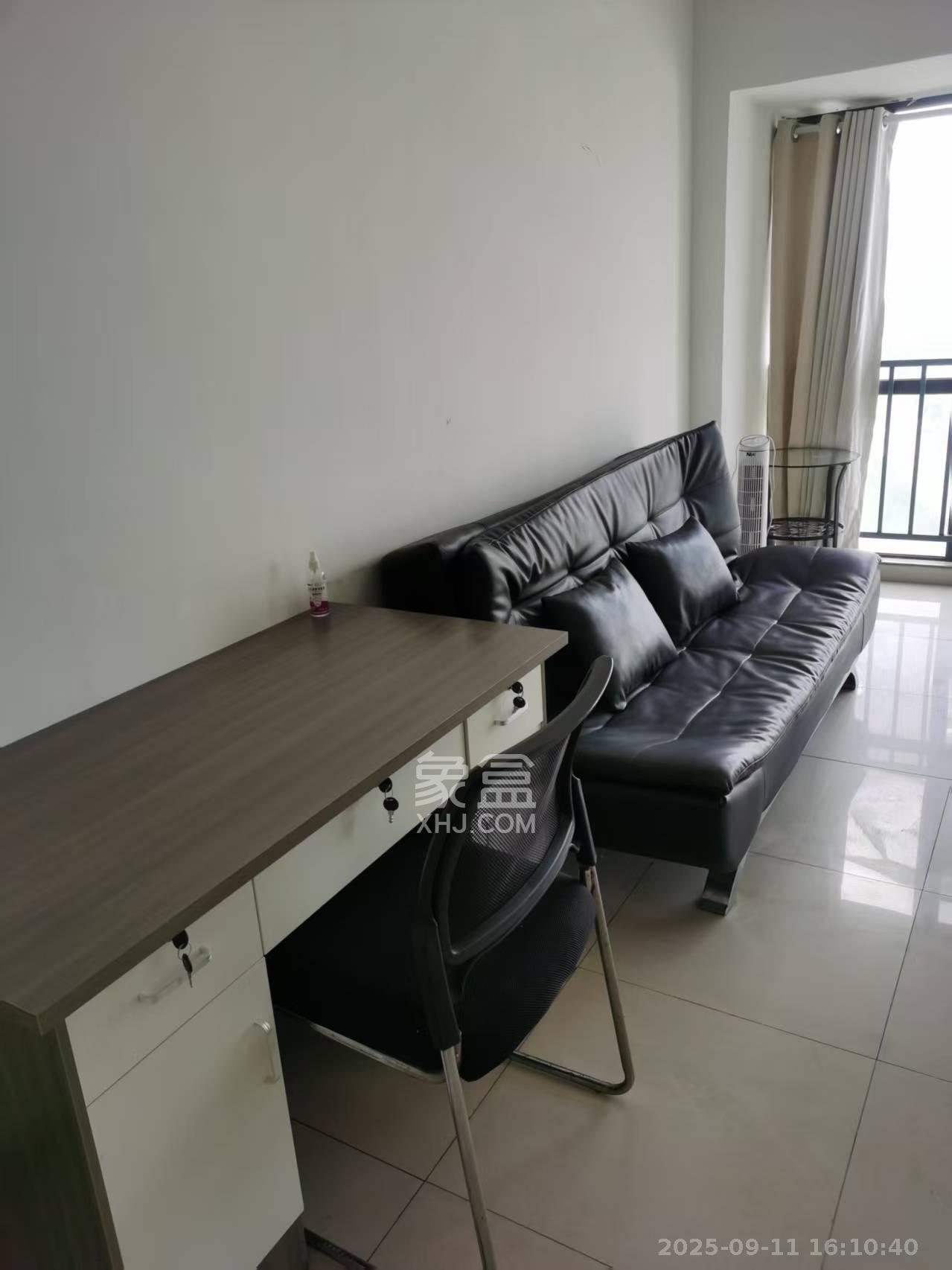 雅阁国际  1室1厅1卫    2600.0元/月室内图