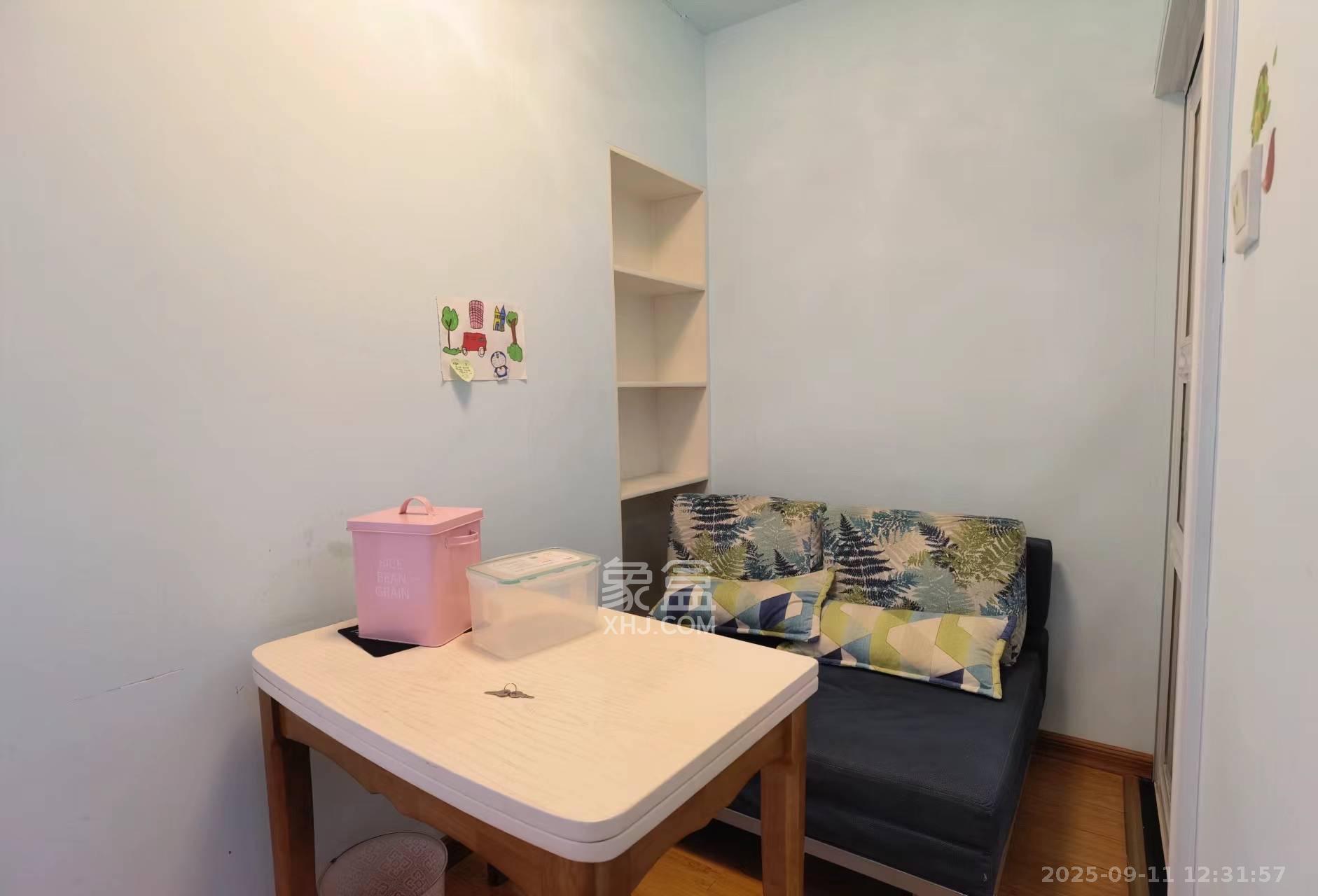 少帅府  1室1厅1卫    2000.0元/月室内图