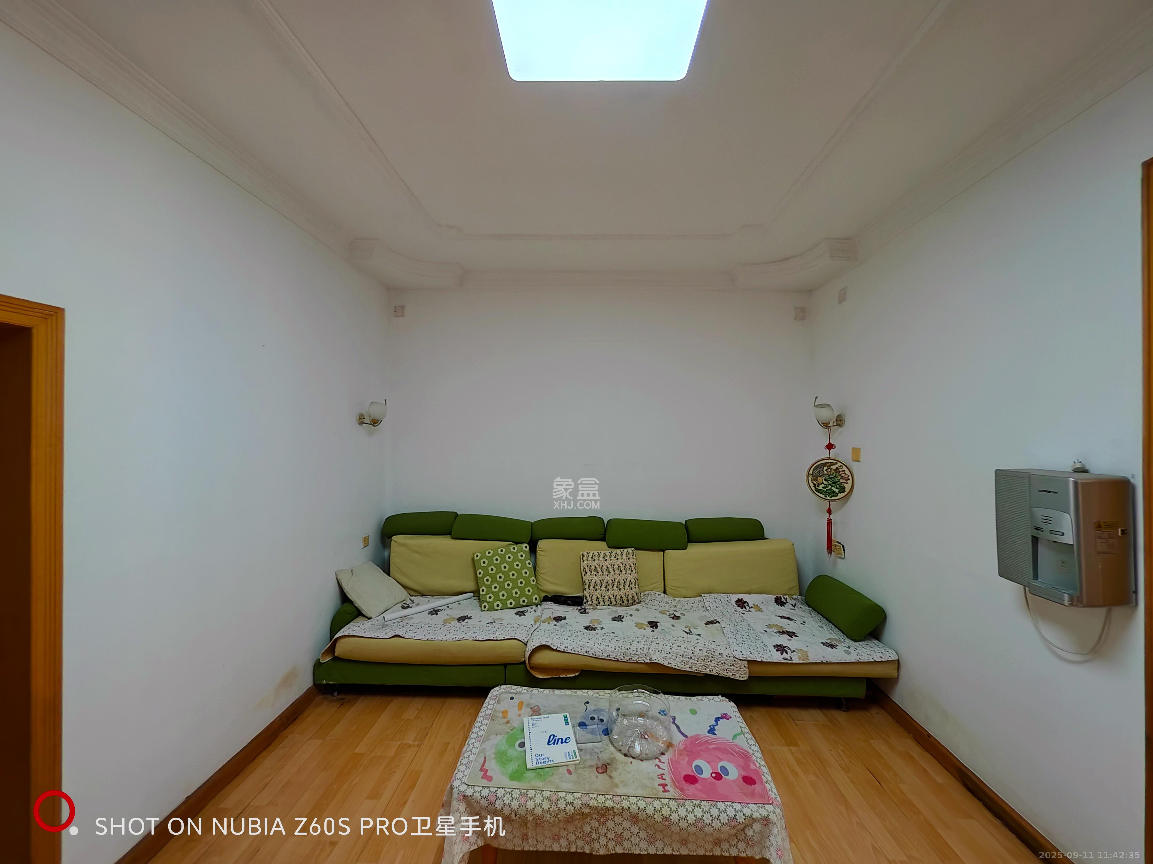 老建行宿舍(黄泥坑附218号) 2室1厅1卫 1500.0元/月 老建行宿舍(黄泥坑附218号) 2室1厅1卫 1500.0元/月室内图