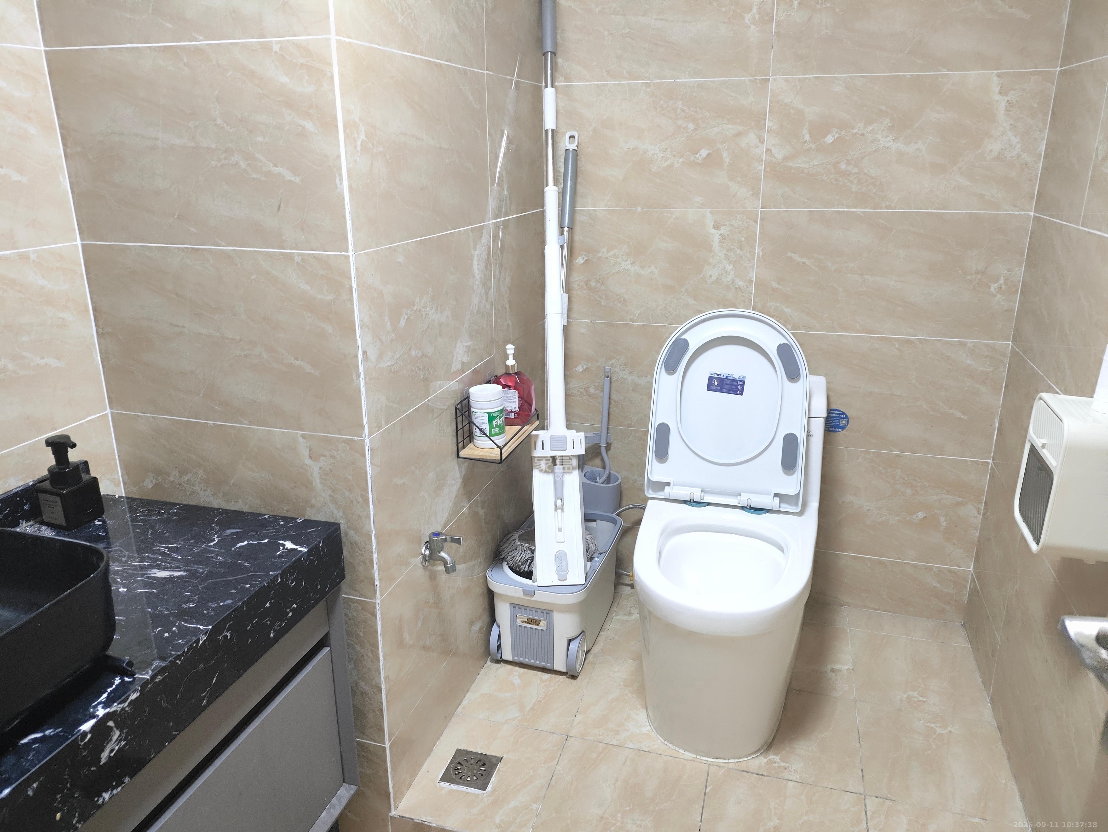 保利国际广场  1室1厅1卫    3600.0元/月室内图