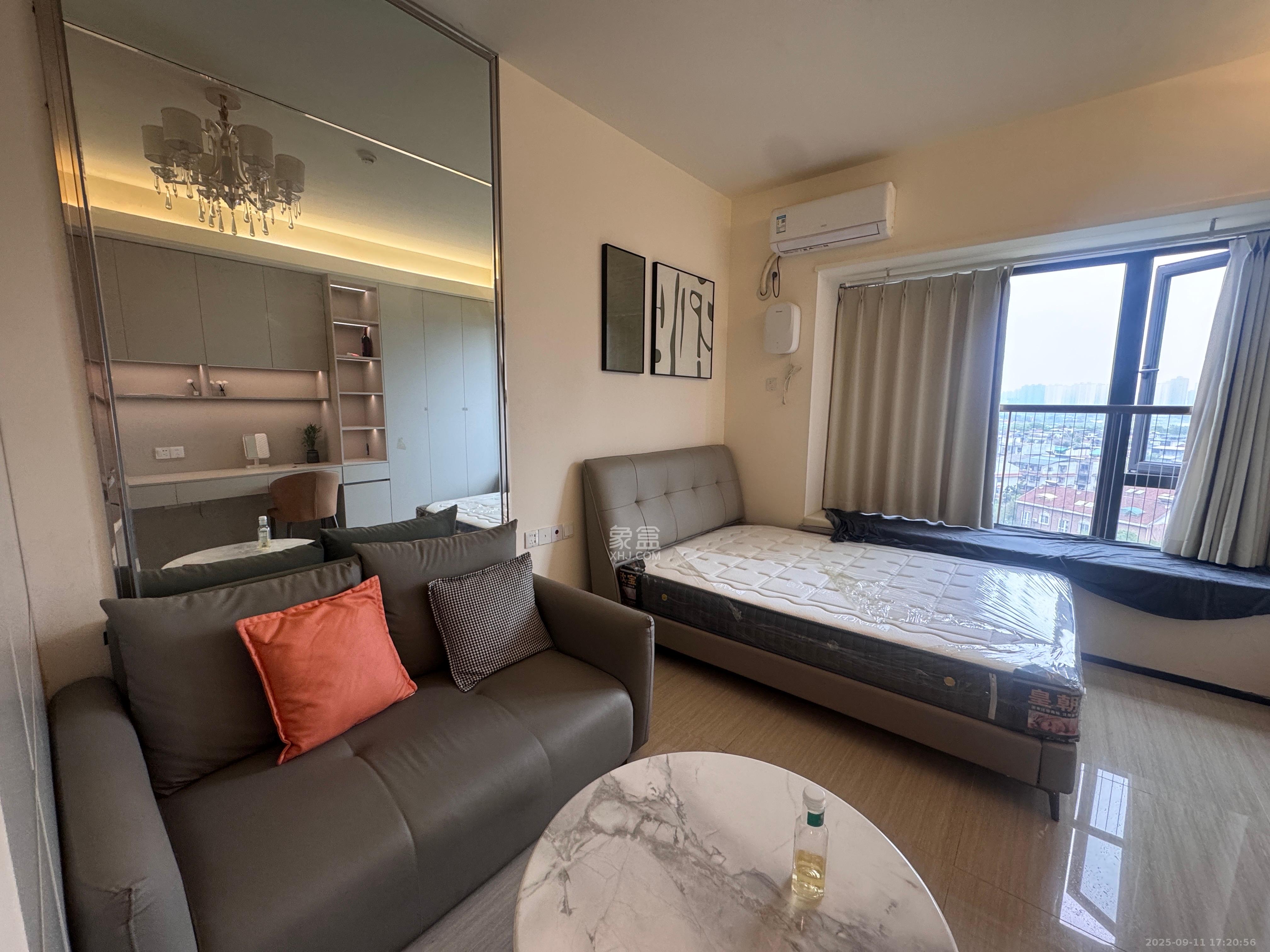 恒大清澜苑(恒大御景半岛四期) 1室1厅1卫 1500.0元/月 恒大清澜苑(恒大御景半岛四期) 1室1厅1卫 1500.0元/月室内图